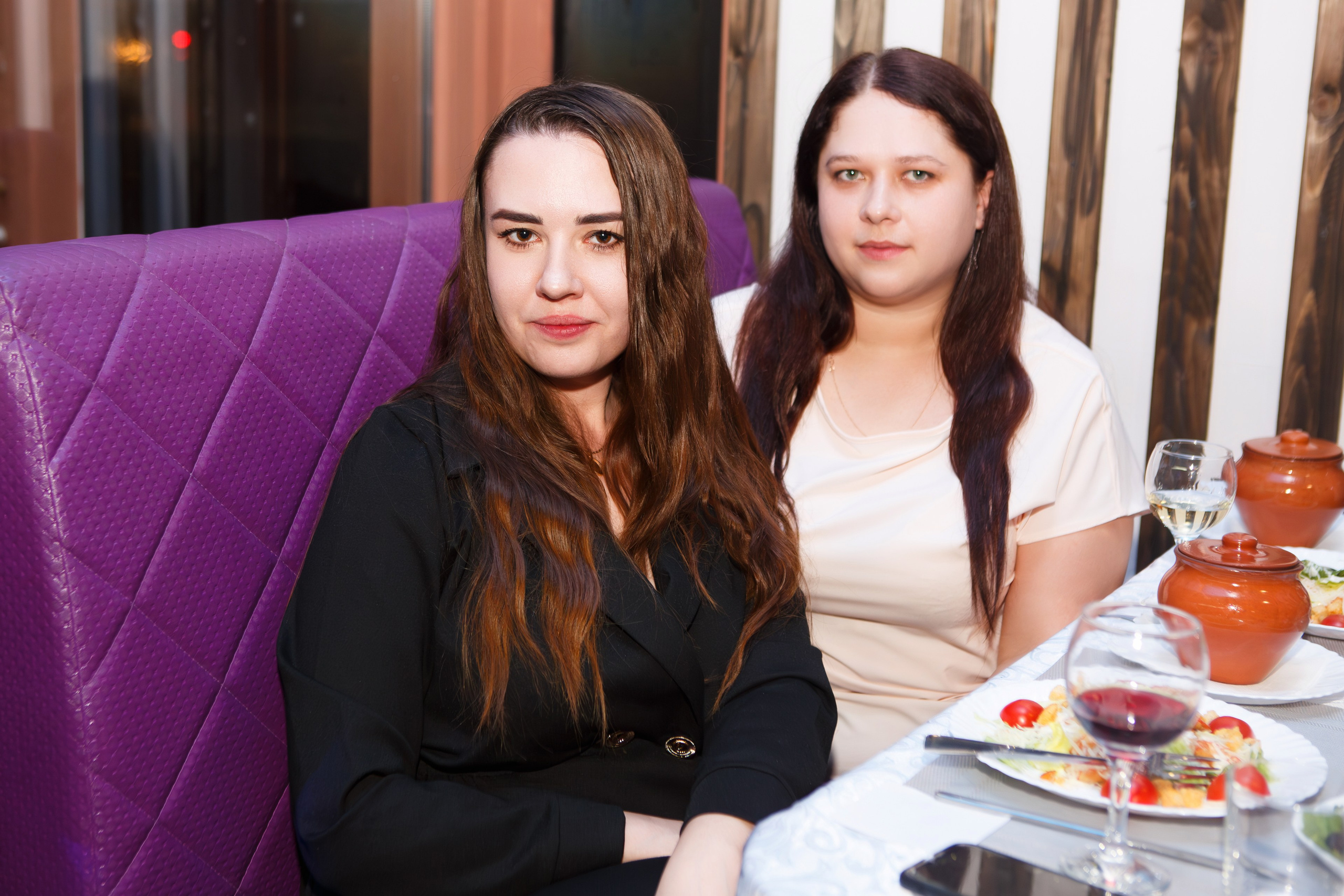 КОРПОРАТИВ 20.12.24 (кафе — АТМОСФЕРА). Профессиональный фотограф в Мценске и Орловской области