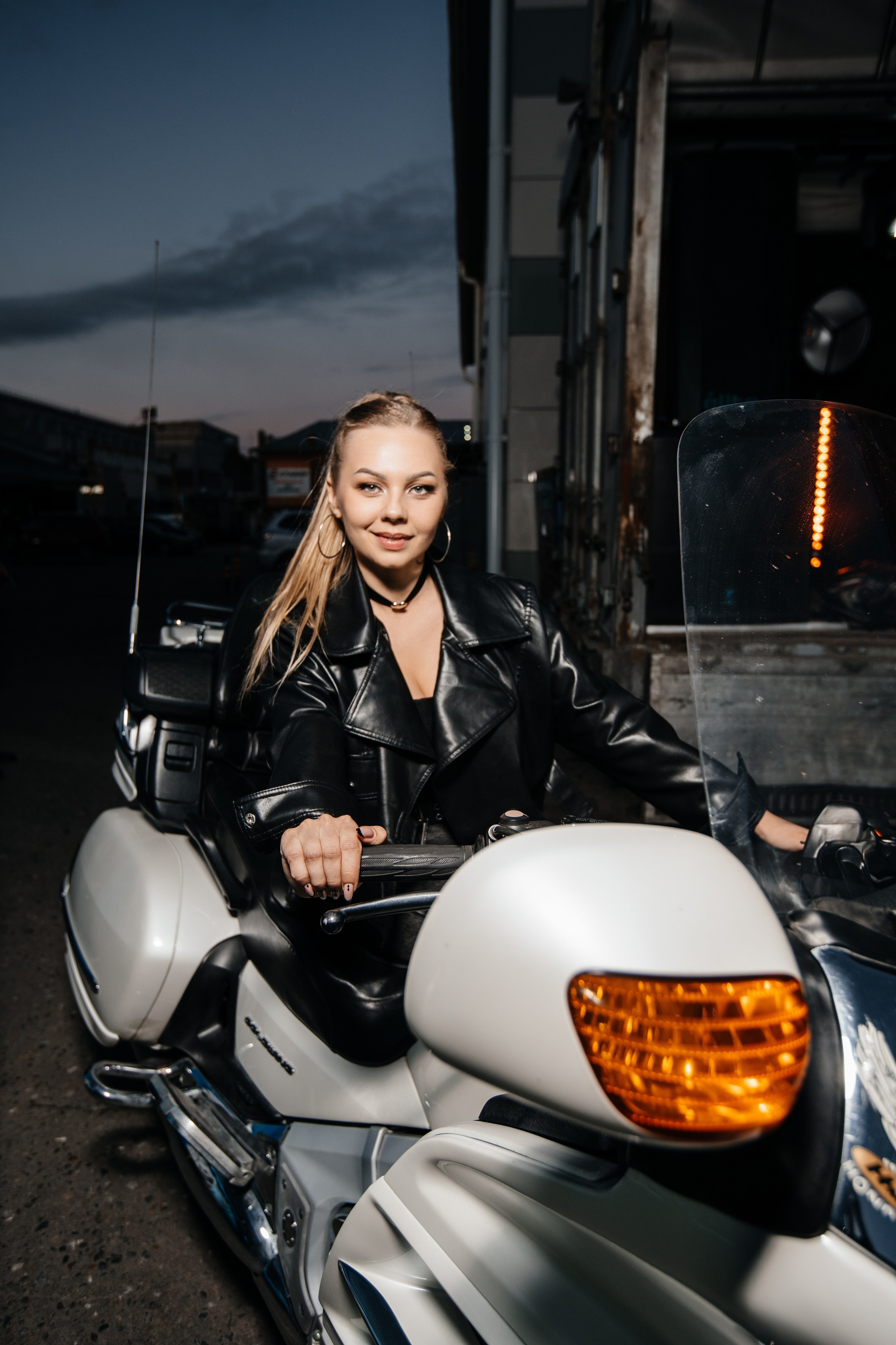 Анна & Евгений проект «Четыре свадьбы» на Пятнице. Свадебный фотограф Барнаул Алексей Павлов