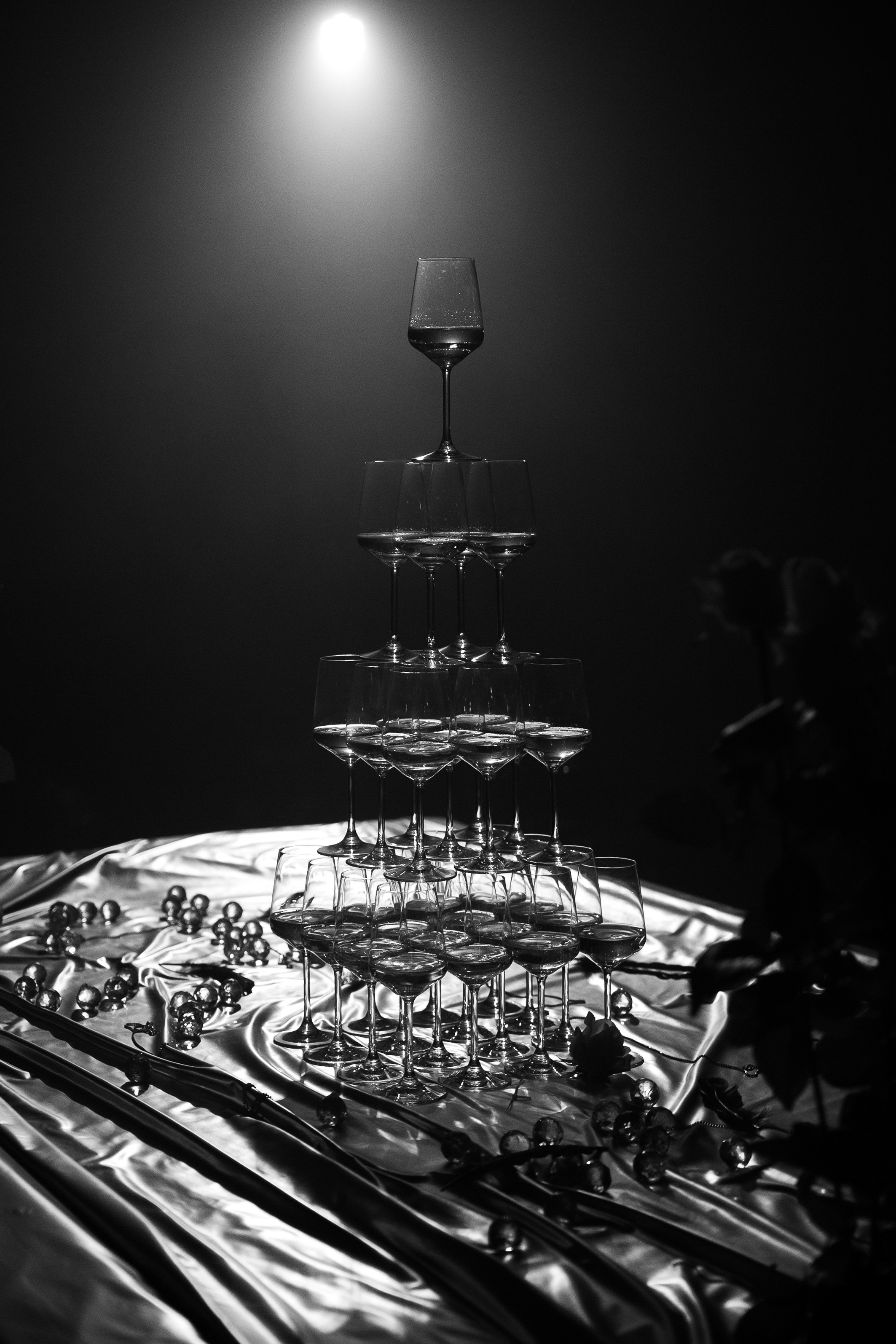 GOSHA KARTSEV Благотворительный бал