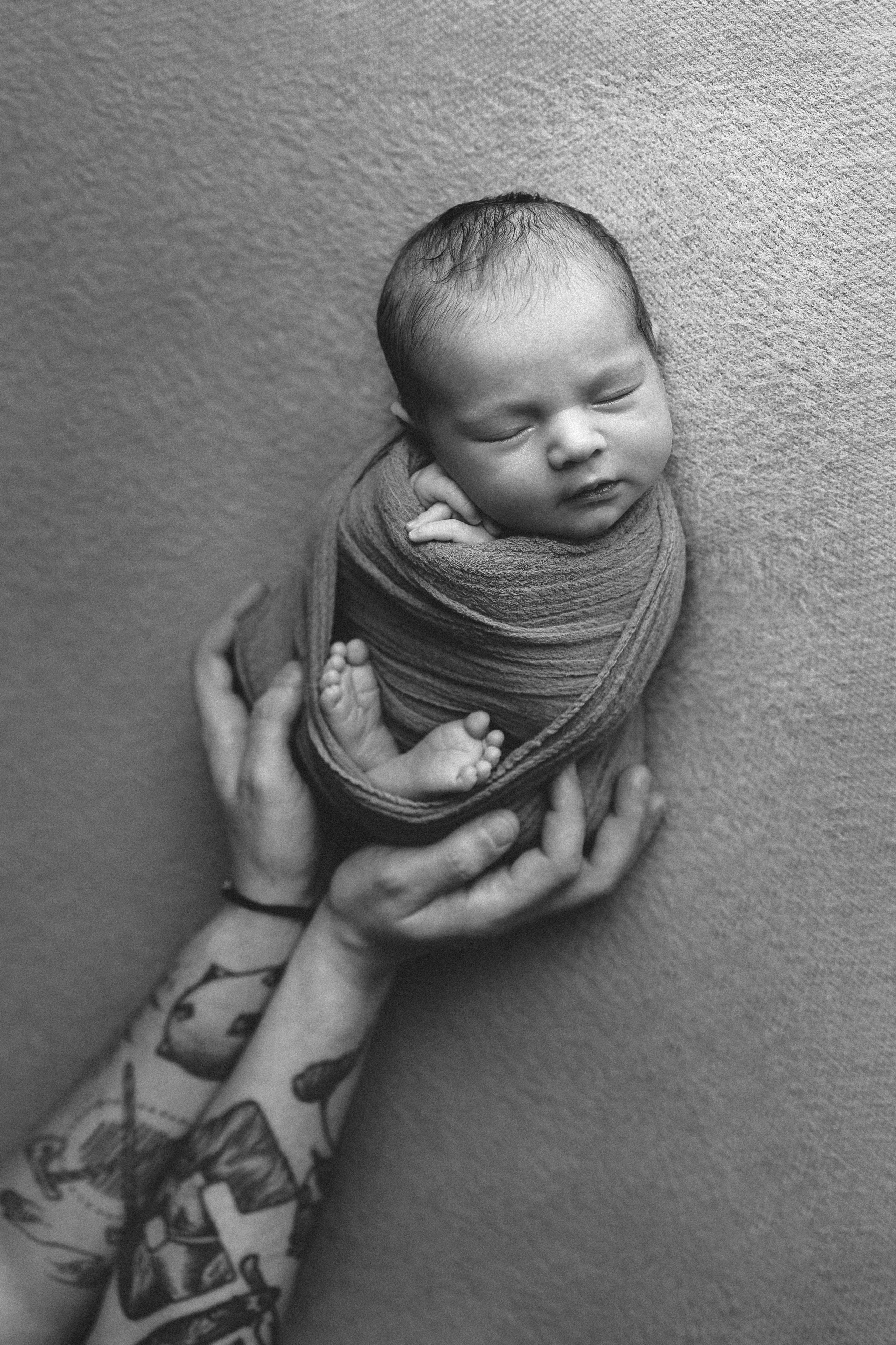 Новорожденные малыши. Фотограф Елена Зуйкова