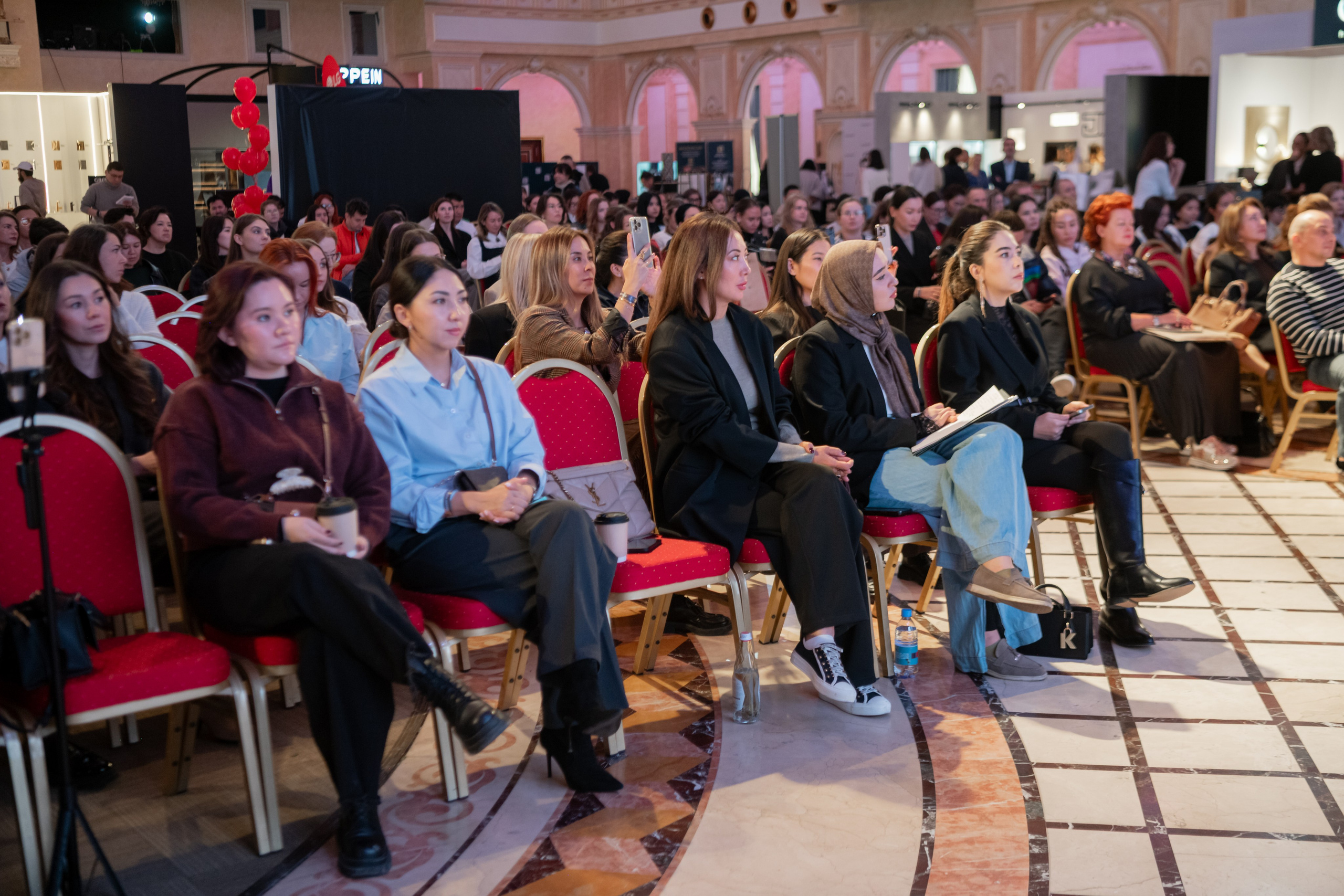 Tanu Creative 16.10.2025. Фотограф Астана, Алматы