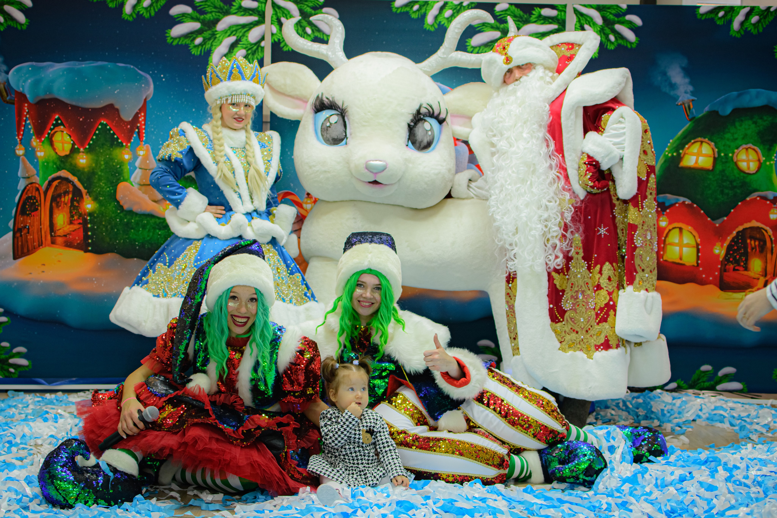 HAPPY NEW YEAR. Photokarish