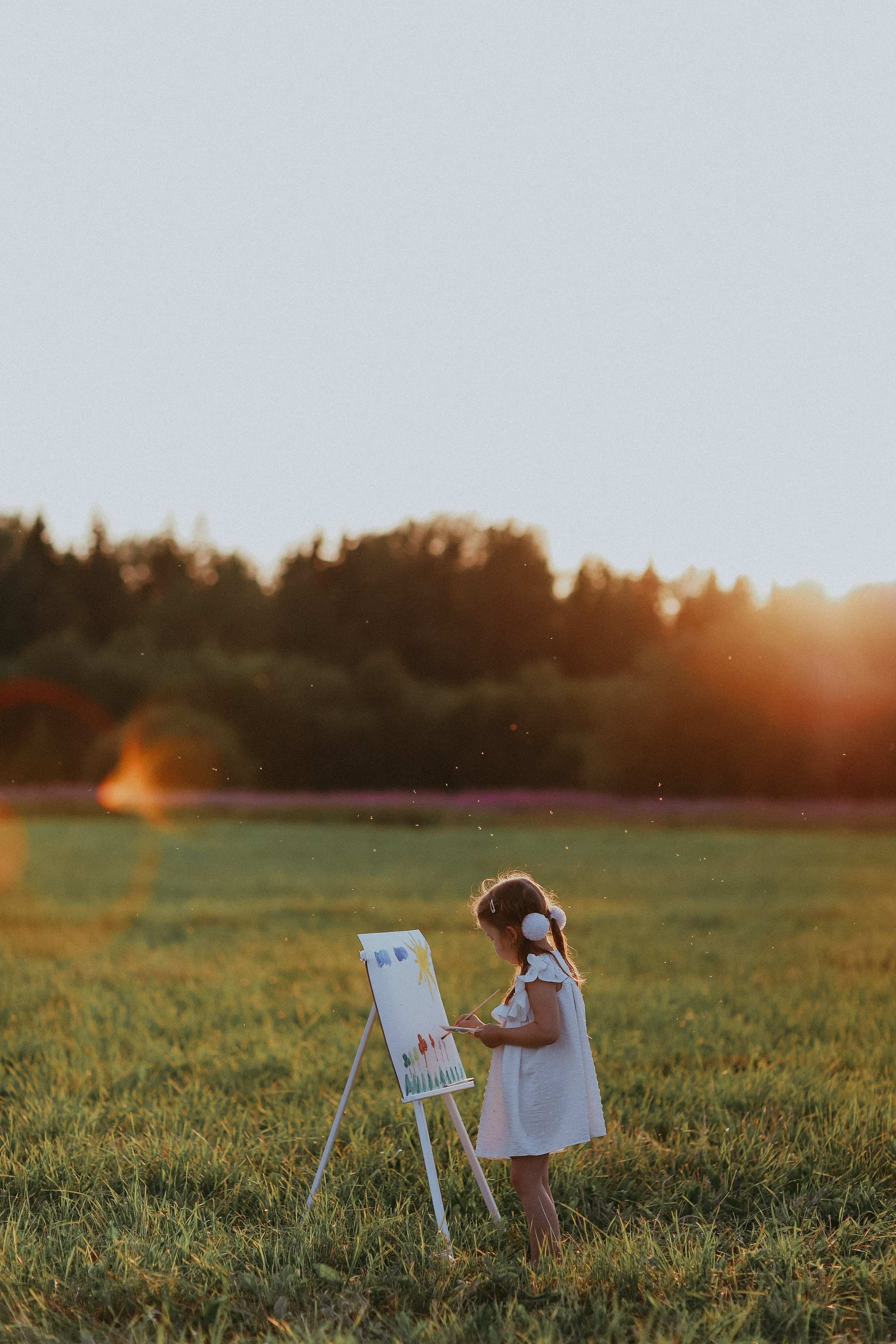 Мольберт. Photographer Helen Shabalina