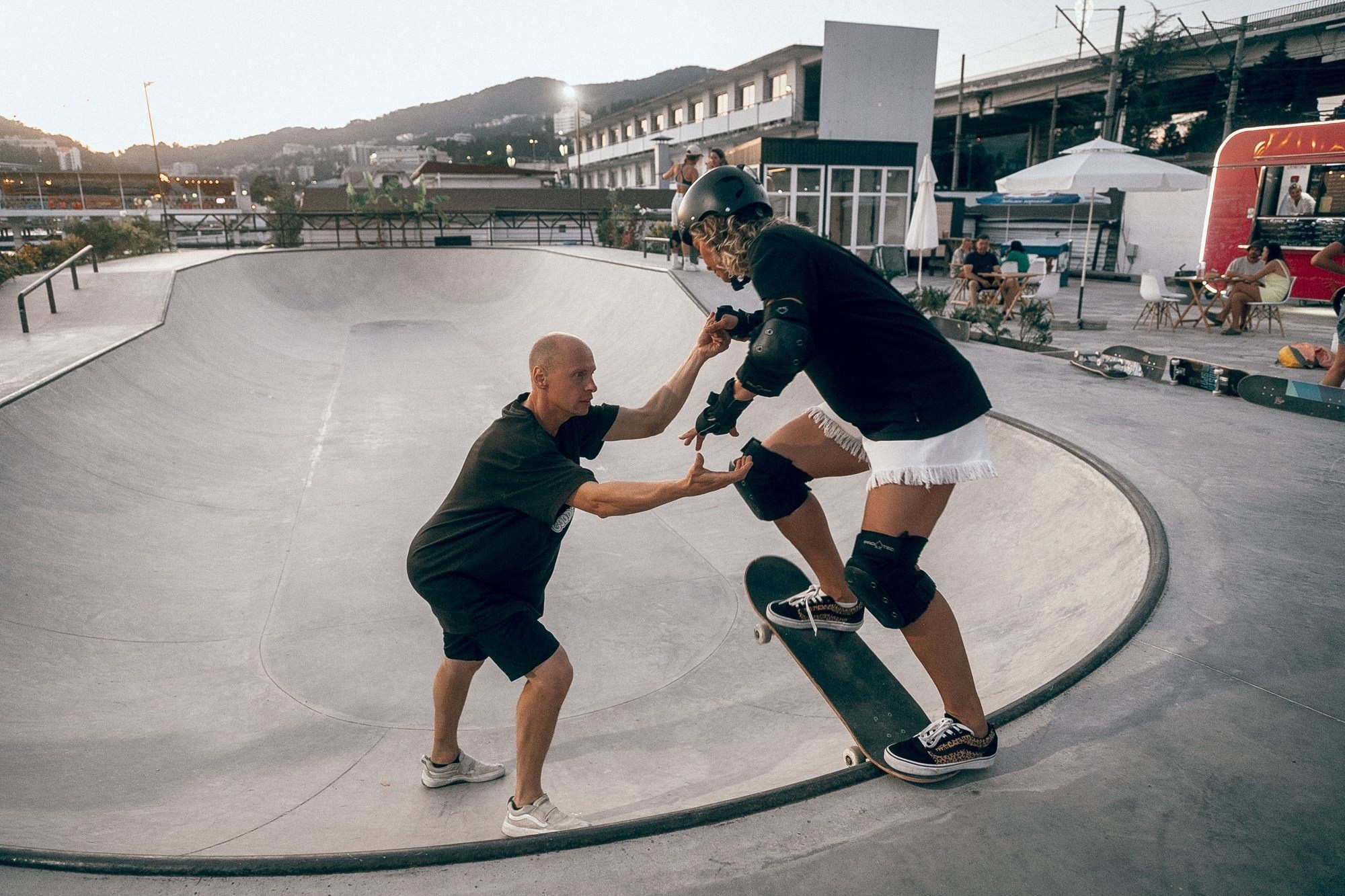 съёмка для контента. репортаж. репортажный фотограф на Алтае . съёмка для контента на Алтае. съёмка для контента Горно-Алтайск. фотограф Яков Рослин. репортажный фотограф Горно-Алтайск.