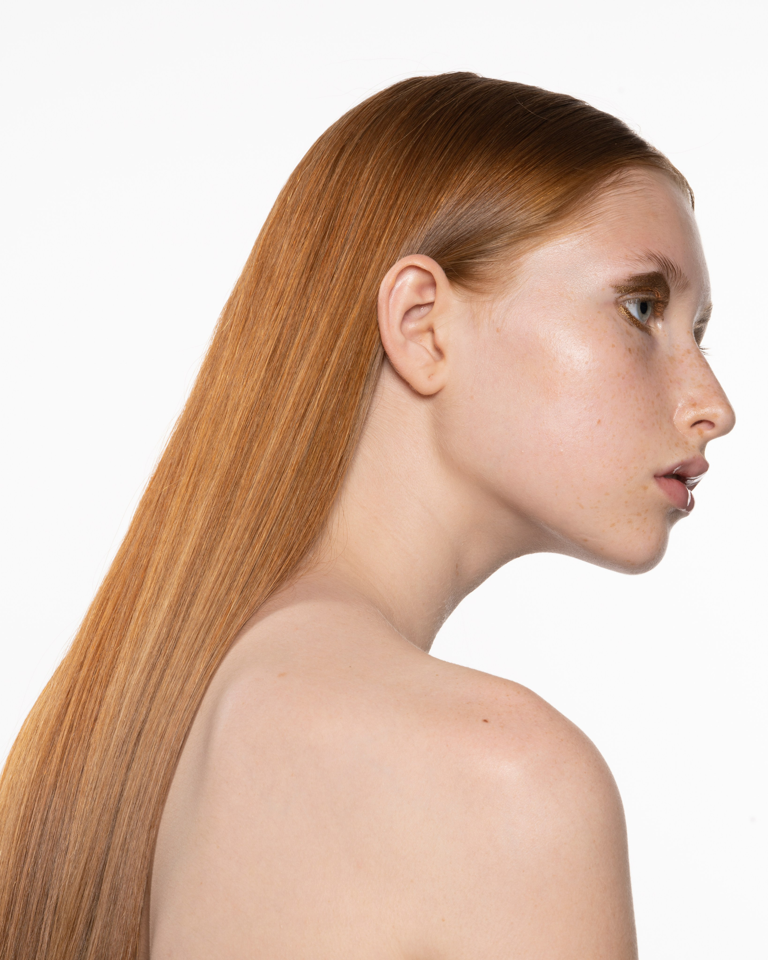 Before / After. Retoucher|post-production Anna Dubnitskaya