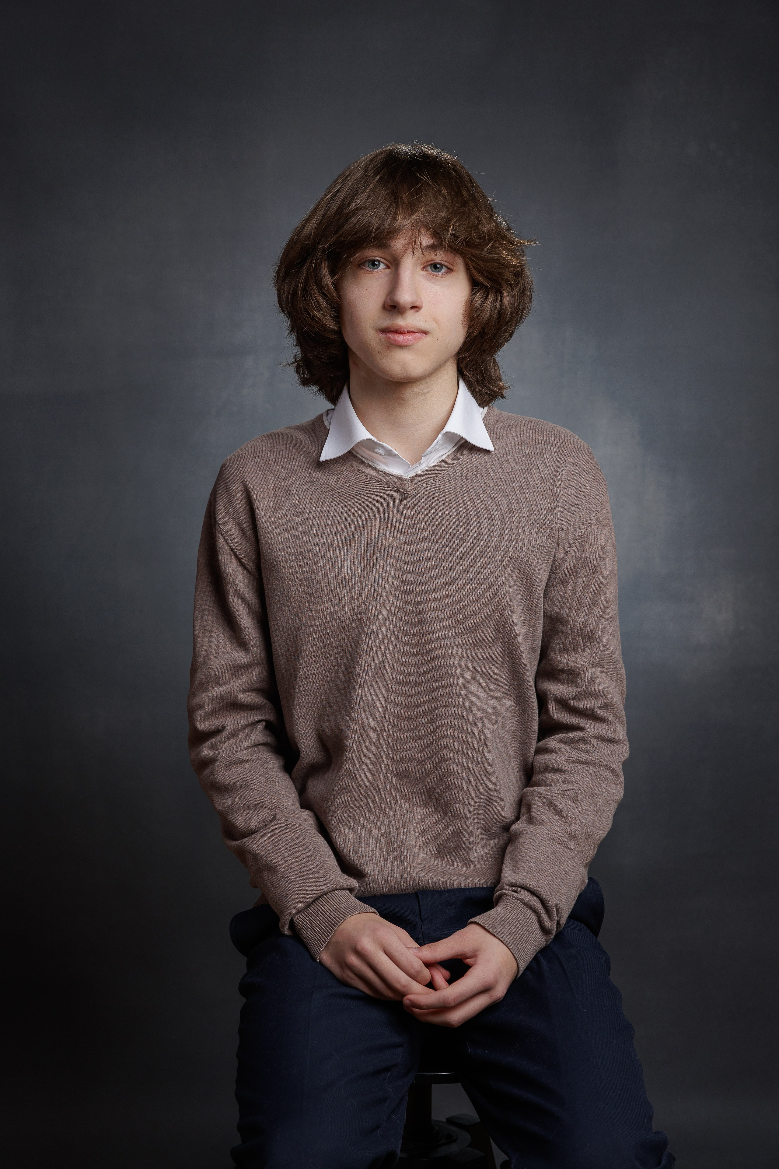 Зонт 135 + стрип с сотами (контр голая ад100 со стоек фона, фон -ад100 с снутом). Семейный фотограф Александр Передерий