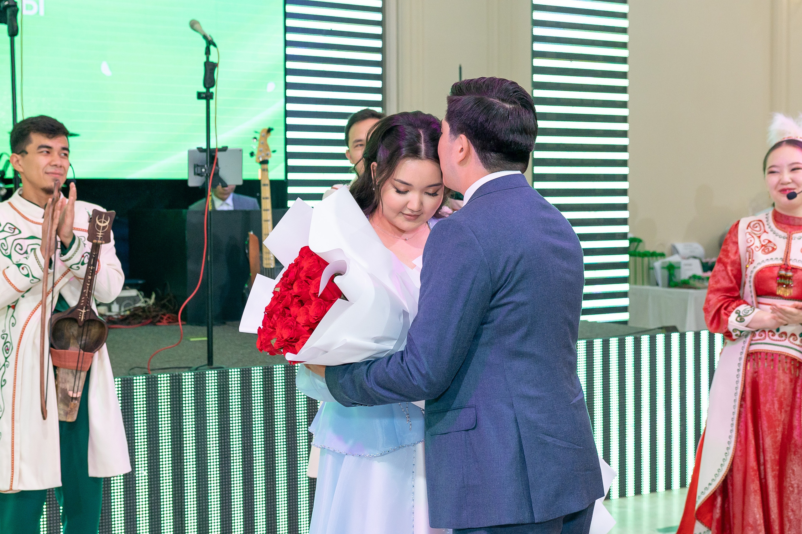 Свадебный банкет. Фото и видеосъемка в Алматы