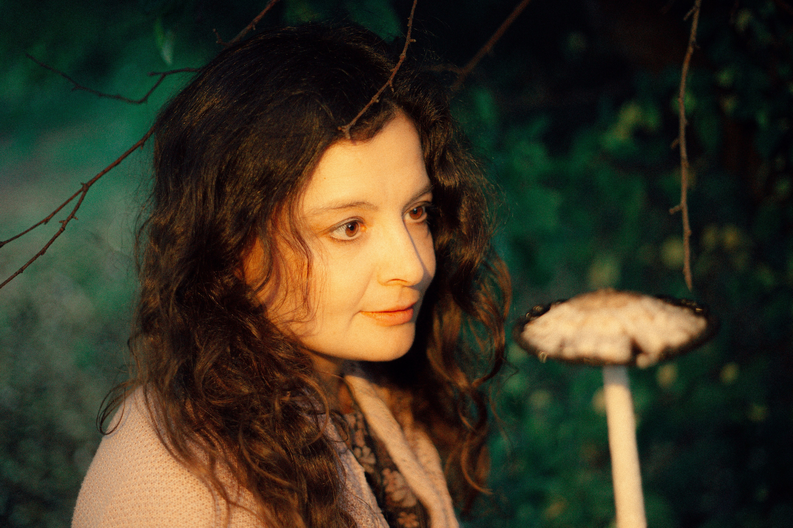 Лес. Колдунья. И волшебные грибы. Арт-фотограф Крис Л. в Тобольске: портрет, семейные, свадьбы