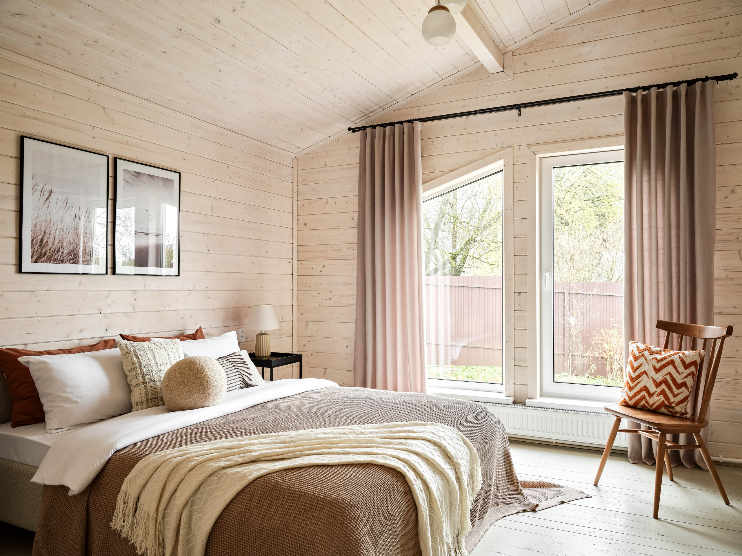 Уютный загородный дом в стиле барнхаус. Интерьерный фотограф Константин Пырьев