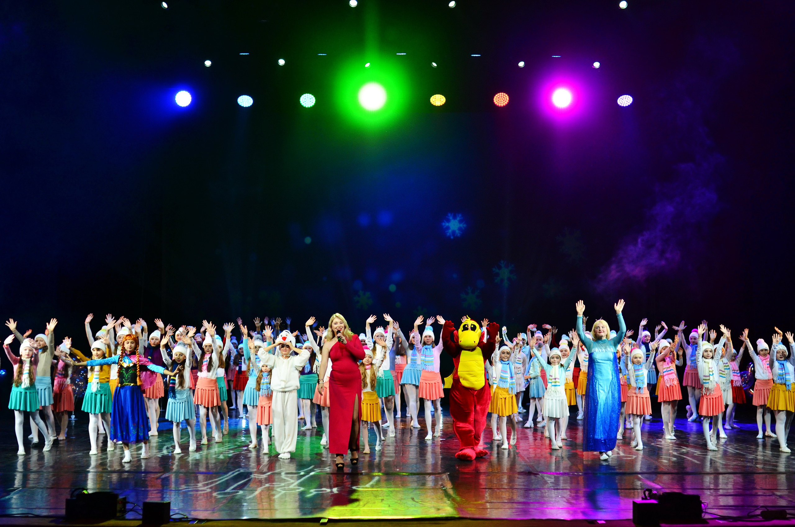 Танцы. Фото детских спортивных мероприятий и всякое интересное через объектив