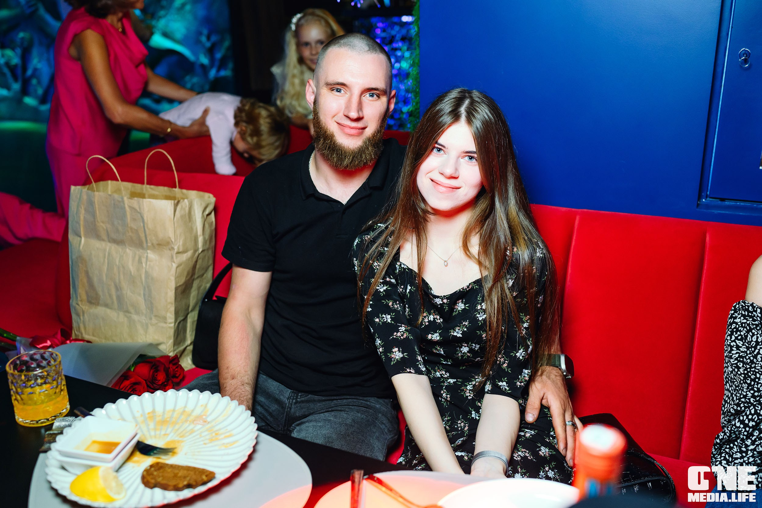 Фоторепортаж с вечеринки в ресторане Океан. One Media Life: фоторепортажи, фотоотчеты с мероприятий и заведений