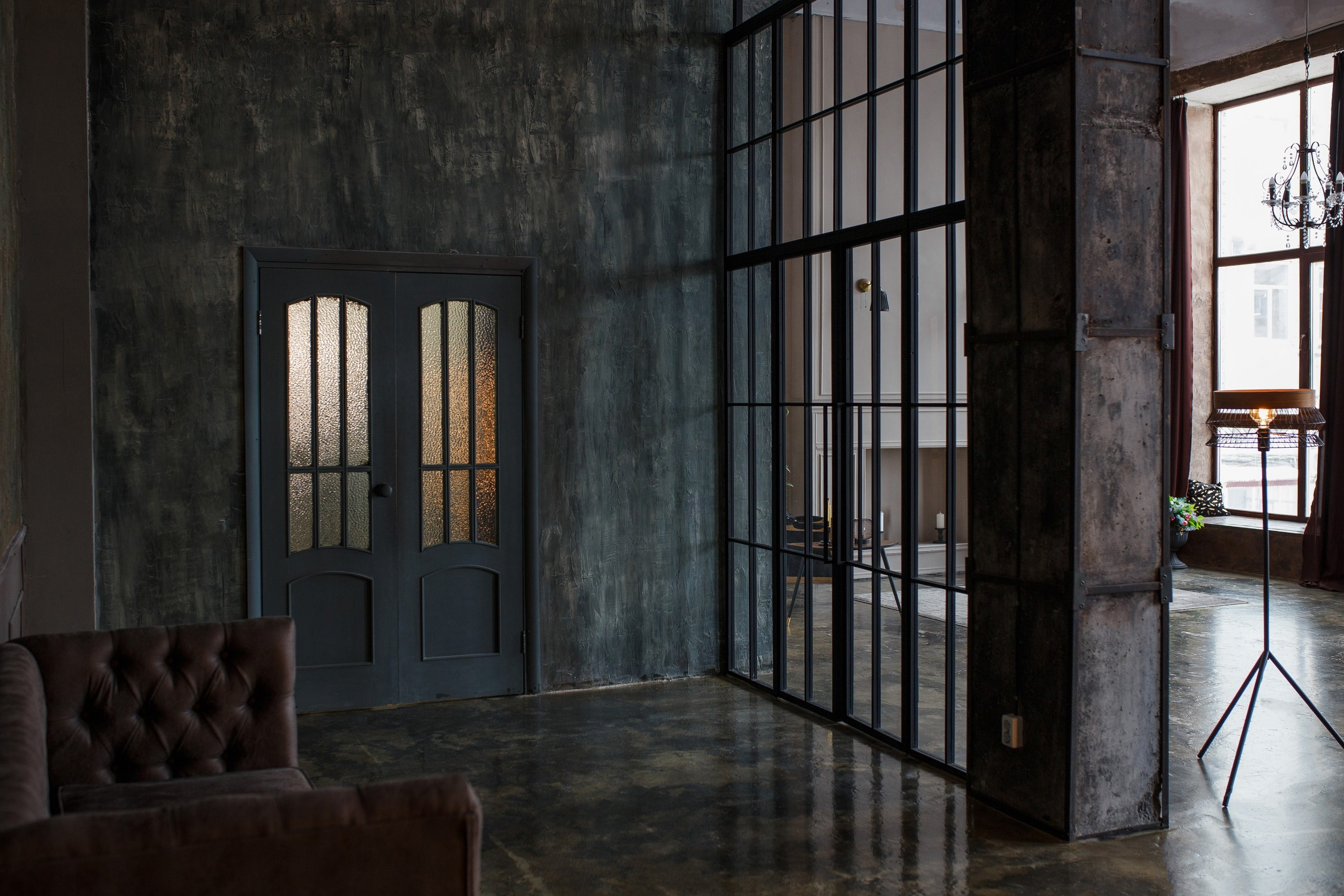 Ново-Садовая, 106з (ТЦ ЗАХАР), 1700р/час