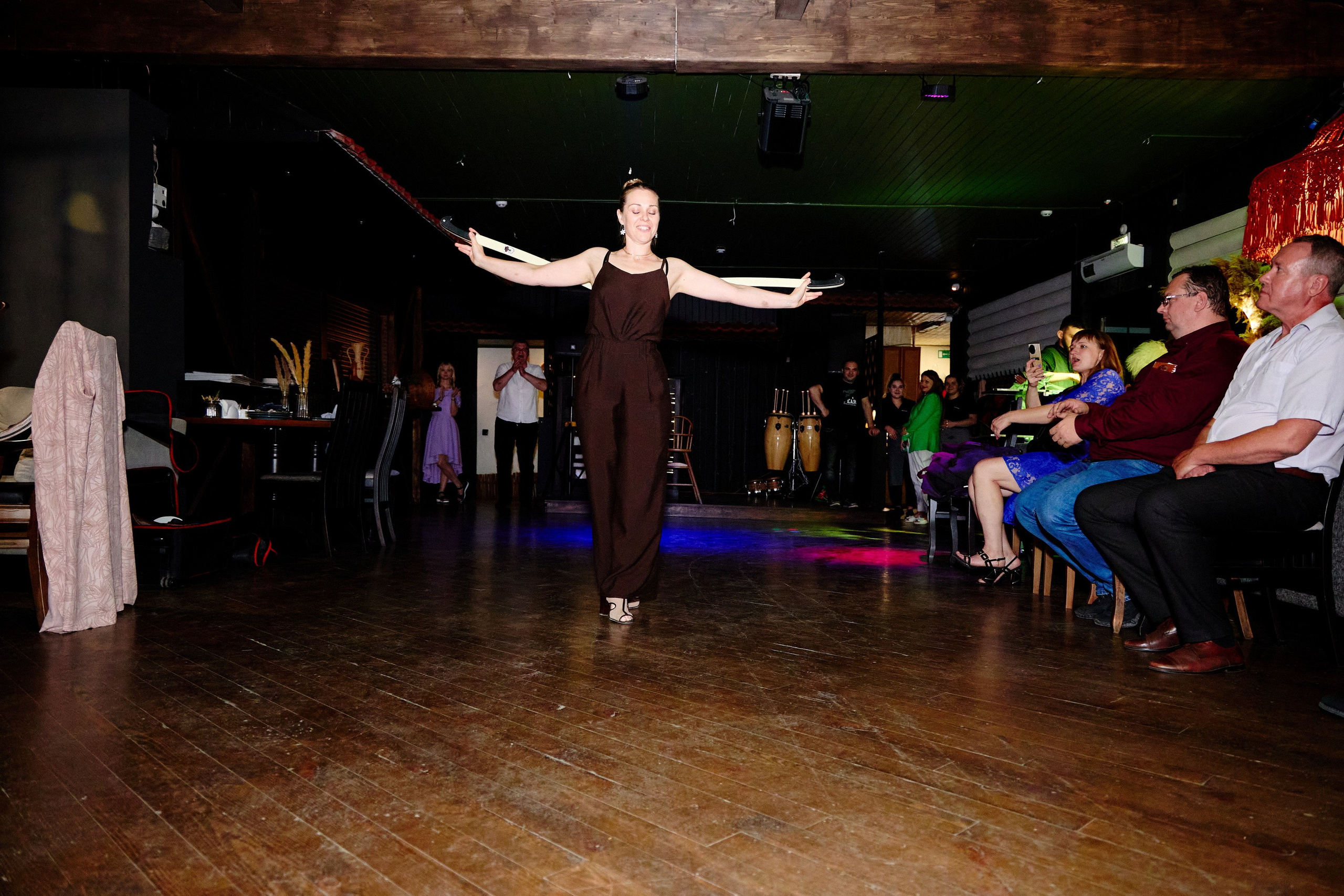 Выпускной 35 Сош. Фотограф Выпускные альбомы Таганрог Сергей Коробченко