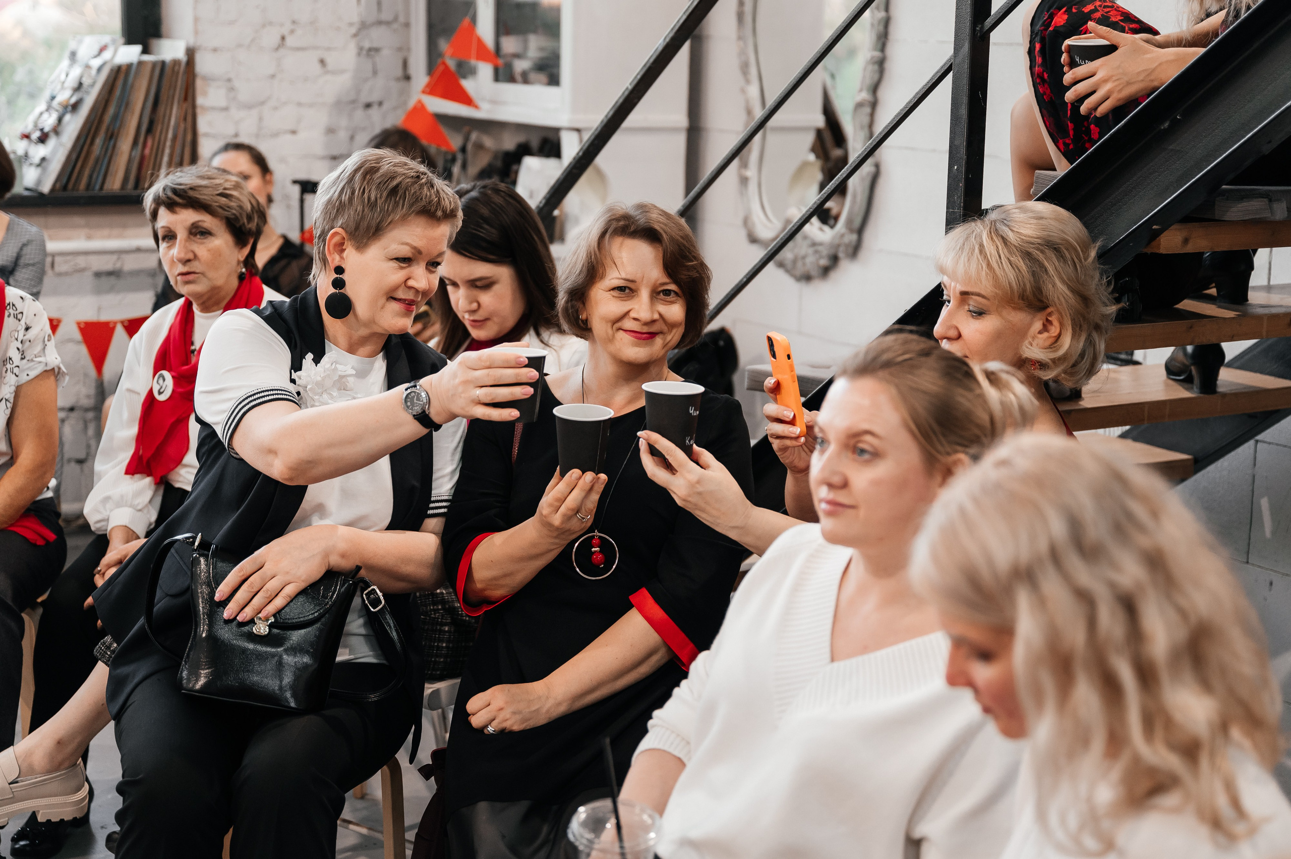 Вечер поэзии Цветаевой, клуб Читалка. Wedding and family photographer USA