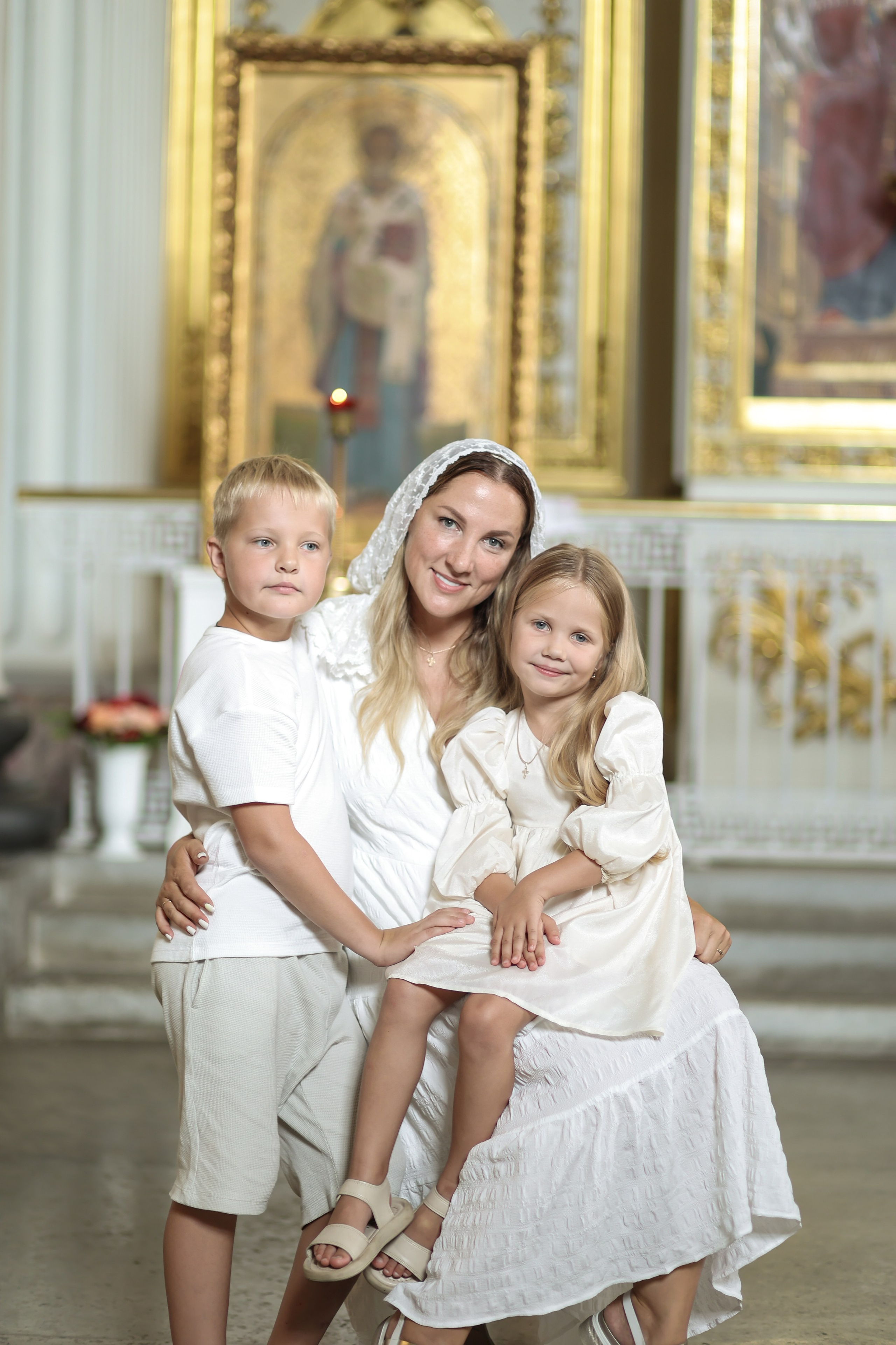 Крещение Софии. Репортажный и портретный фотограф в Санктпетербурге. Видиосъемка мероприятий в Санкт-Петербурге