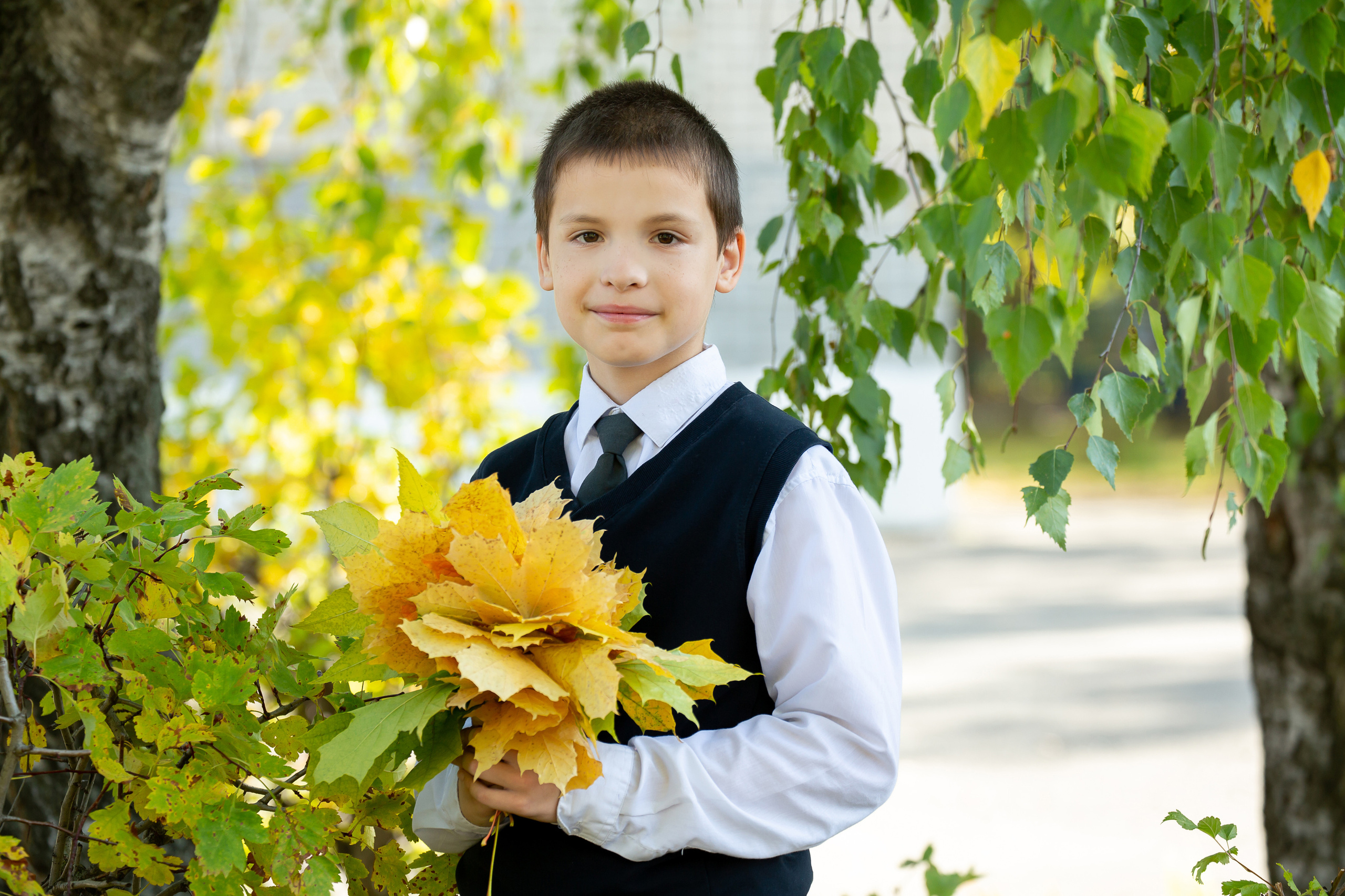 4 классы (КНИГИ)3150-3500р (обложка индивидуальное фото). Фотограф Алёна Финашова