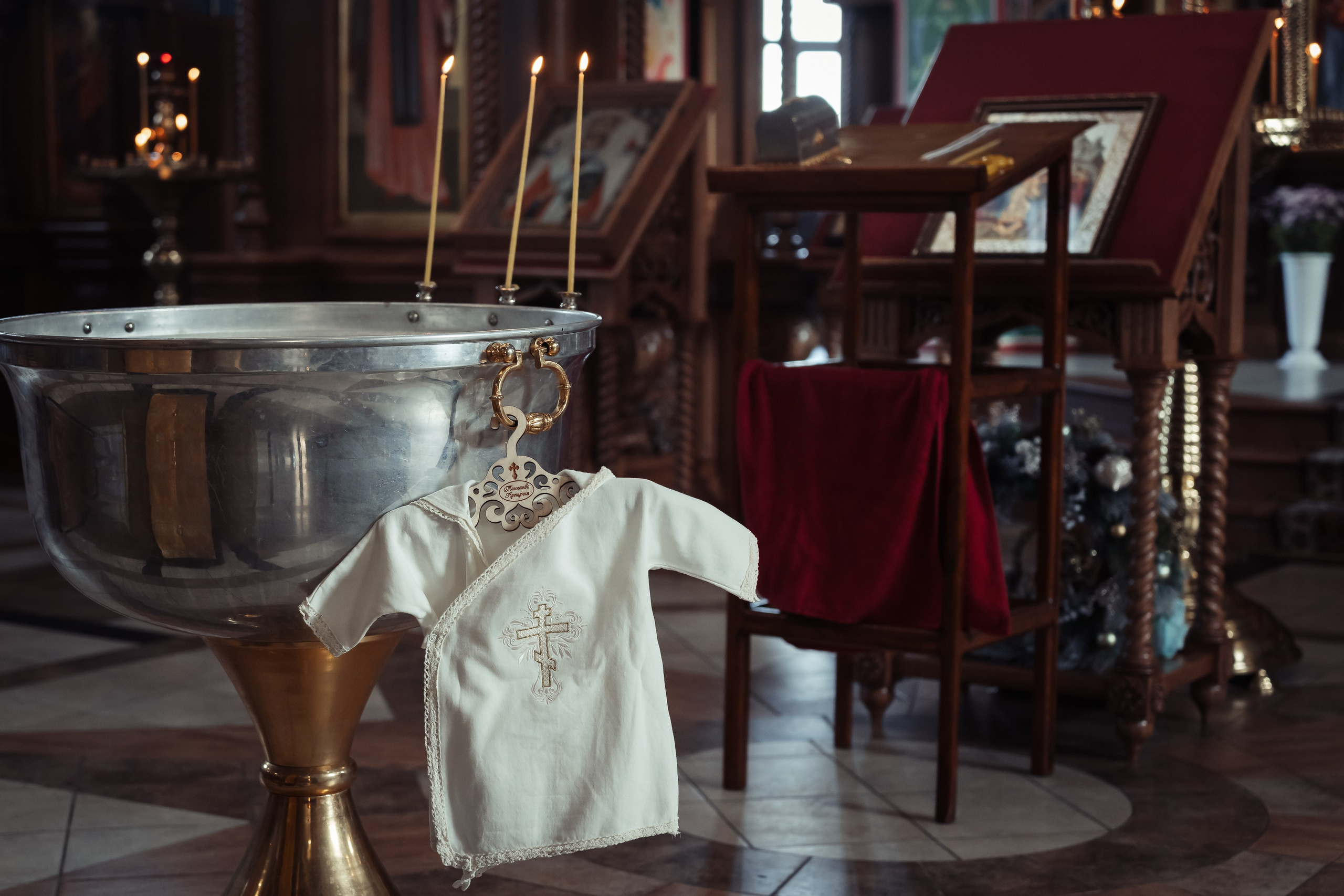 Фотограф на крещение в Воронеже. Примеры съемки таинства крещения. Фотограф для семей и экспертов в г. Воронеж Ирина Круглова