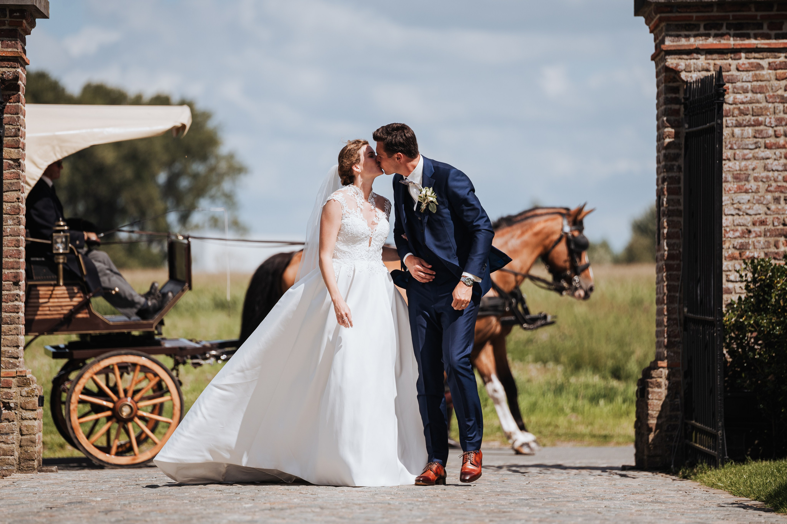 …Unbreakable bond. Golden Moments Editing — We do Wedding’s Retouch and Video Editing