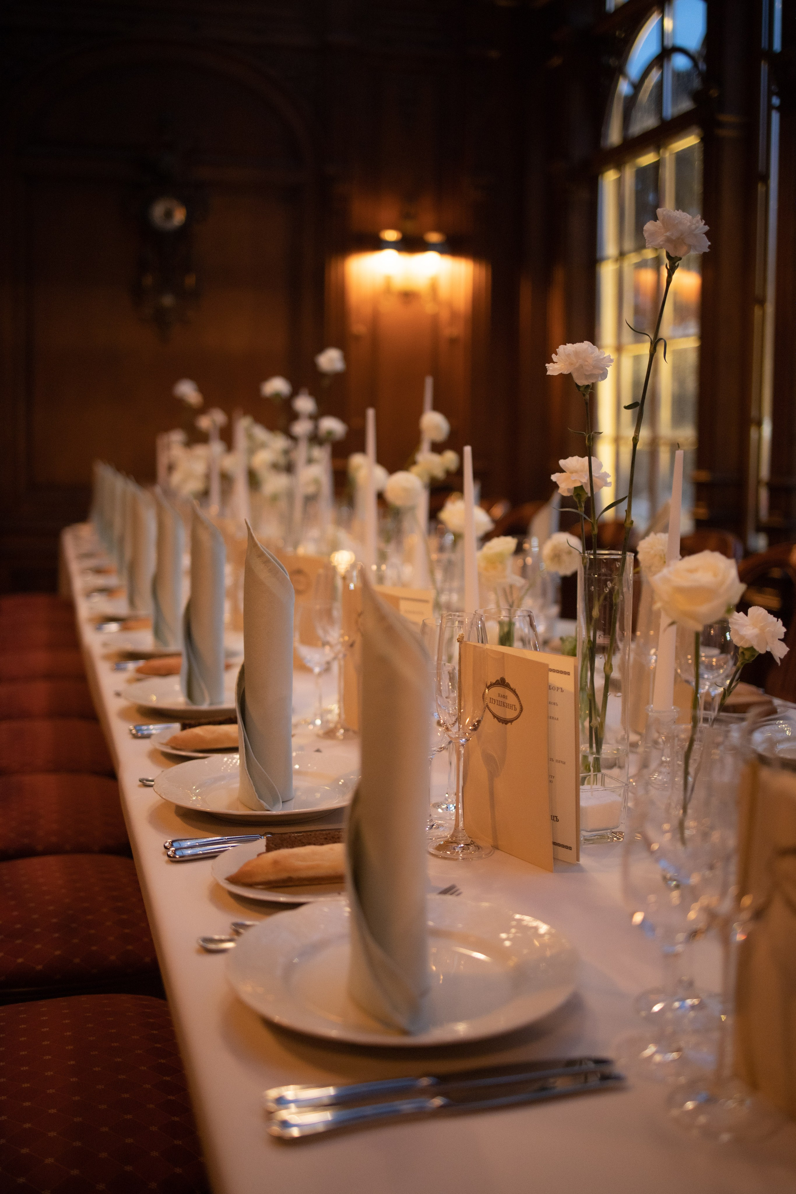 Лола & Иван. Ресторан «Пушкинъ». Оформление свадеб, декор свадеб Вера Маркова, Москва