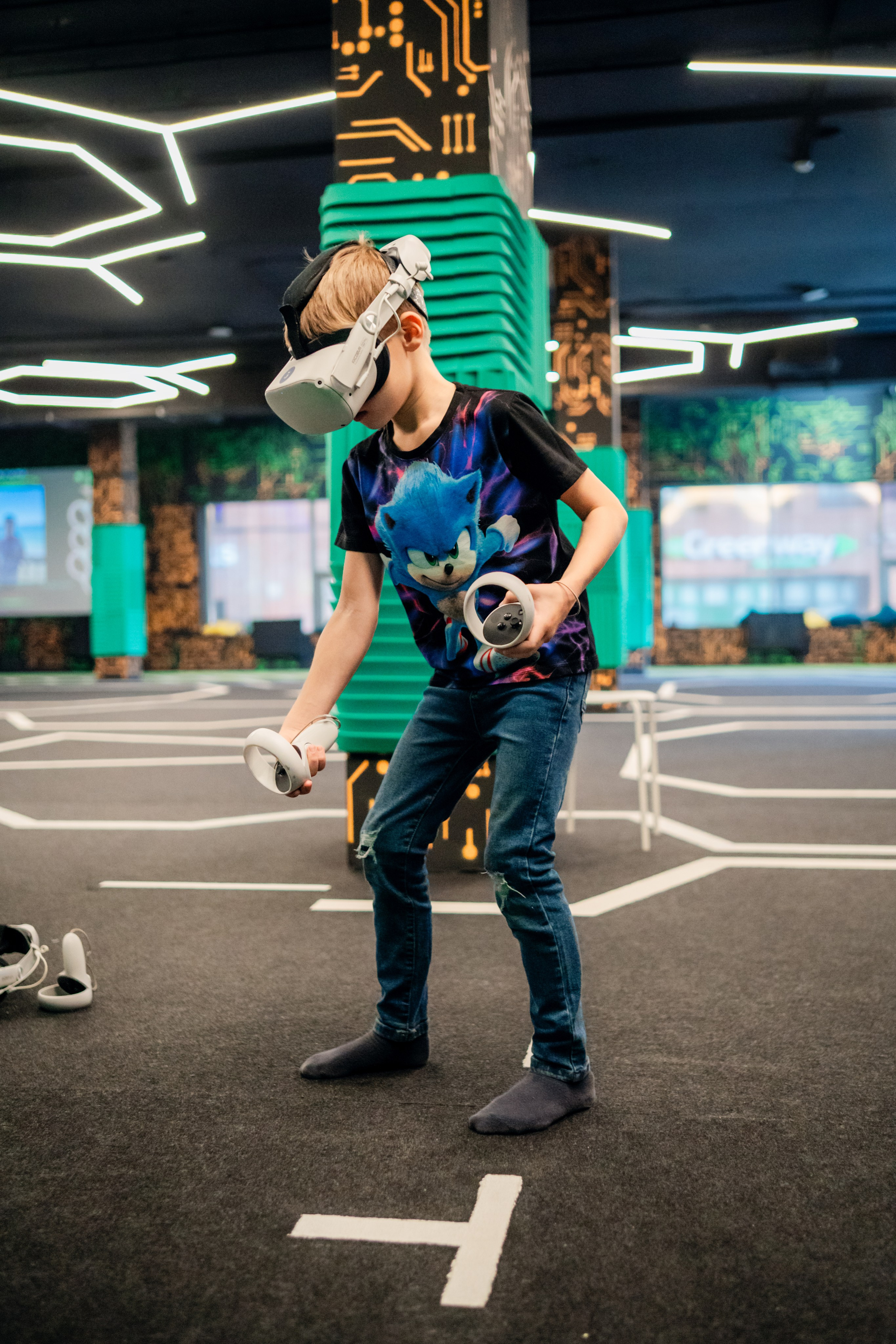 VR (September-October 2024). Felixtones