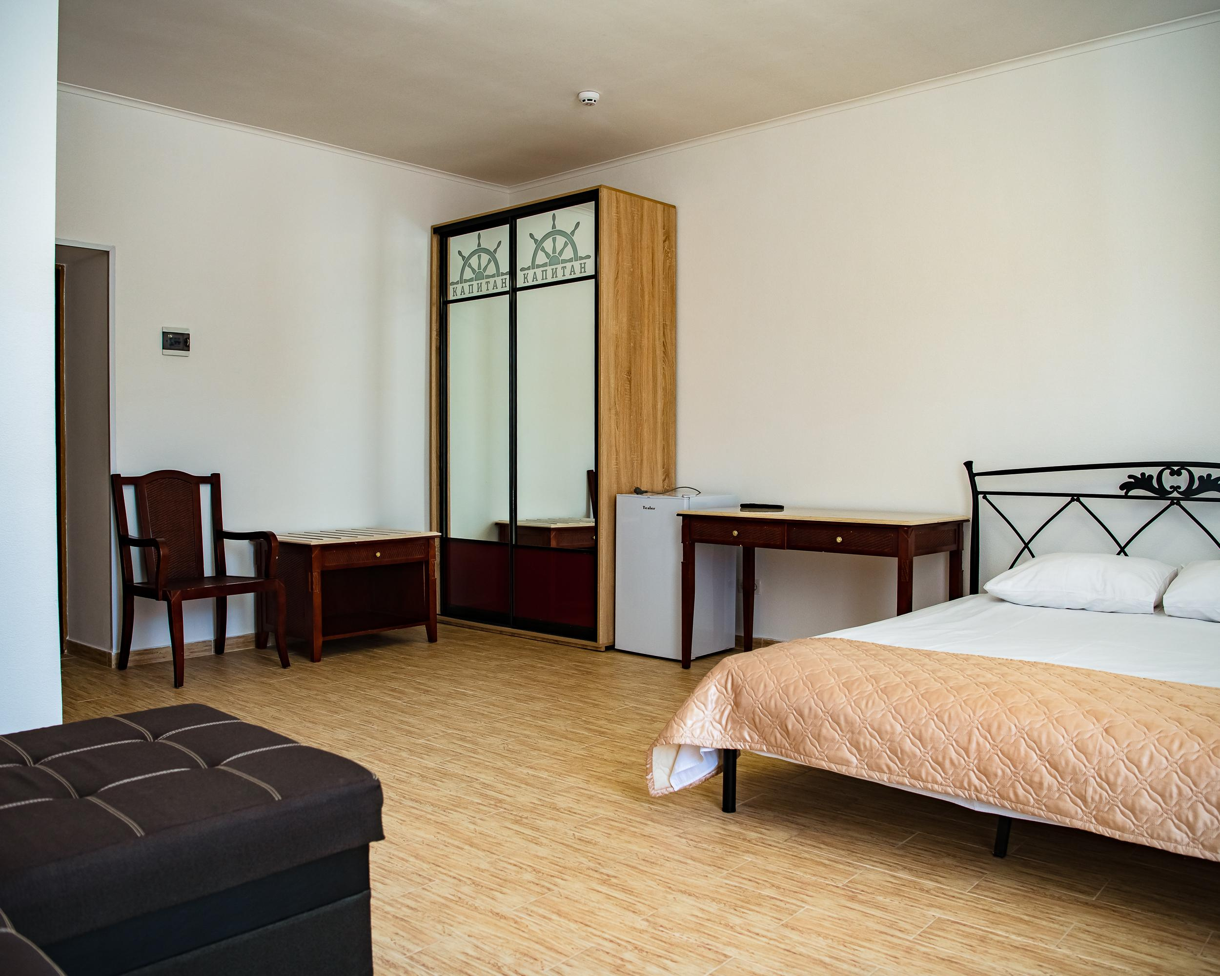 Фотосъёмка отелей, гостевых домов, апартаментов. Семейный и бизнес-фотограф в Феодосии Кракос Юлия