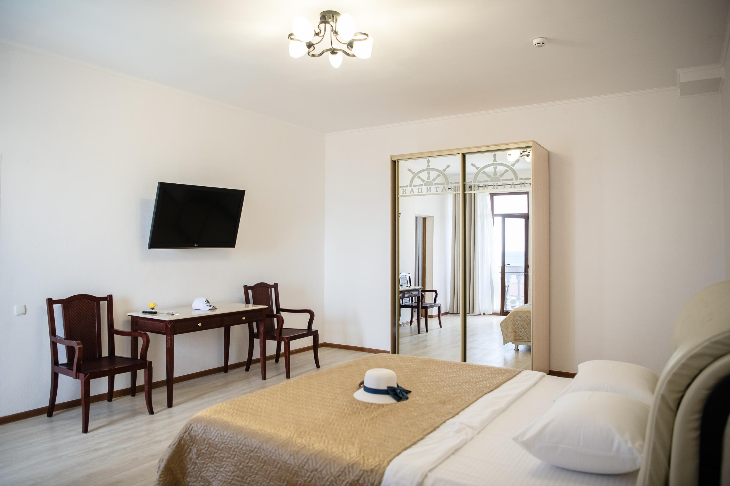 Фотосъёмка отелей, гостевых домов, апартаментов. Семейный и бизнес-фотограф в Феодосии Кракос Юлия