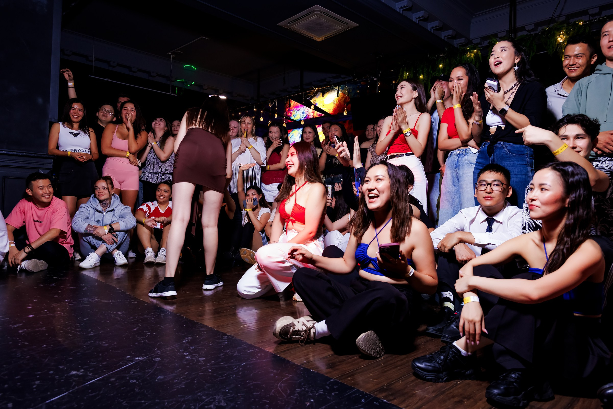 Bachata Party by Hola Dance. Репортажный фотограф в Алматы Каюпов Сержан