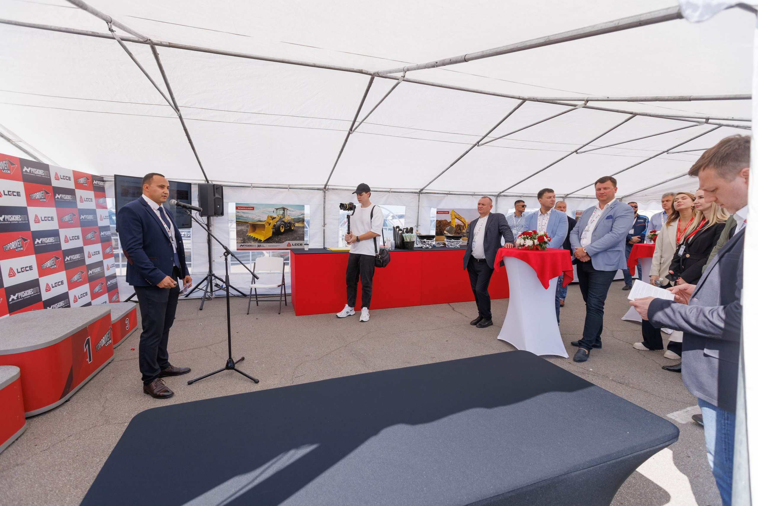 LGCE. Фотограф во Владивостоке Максим Цой