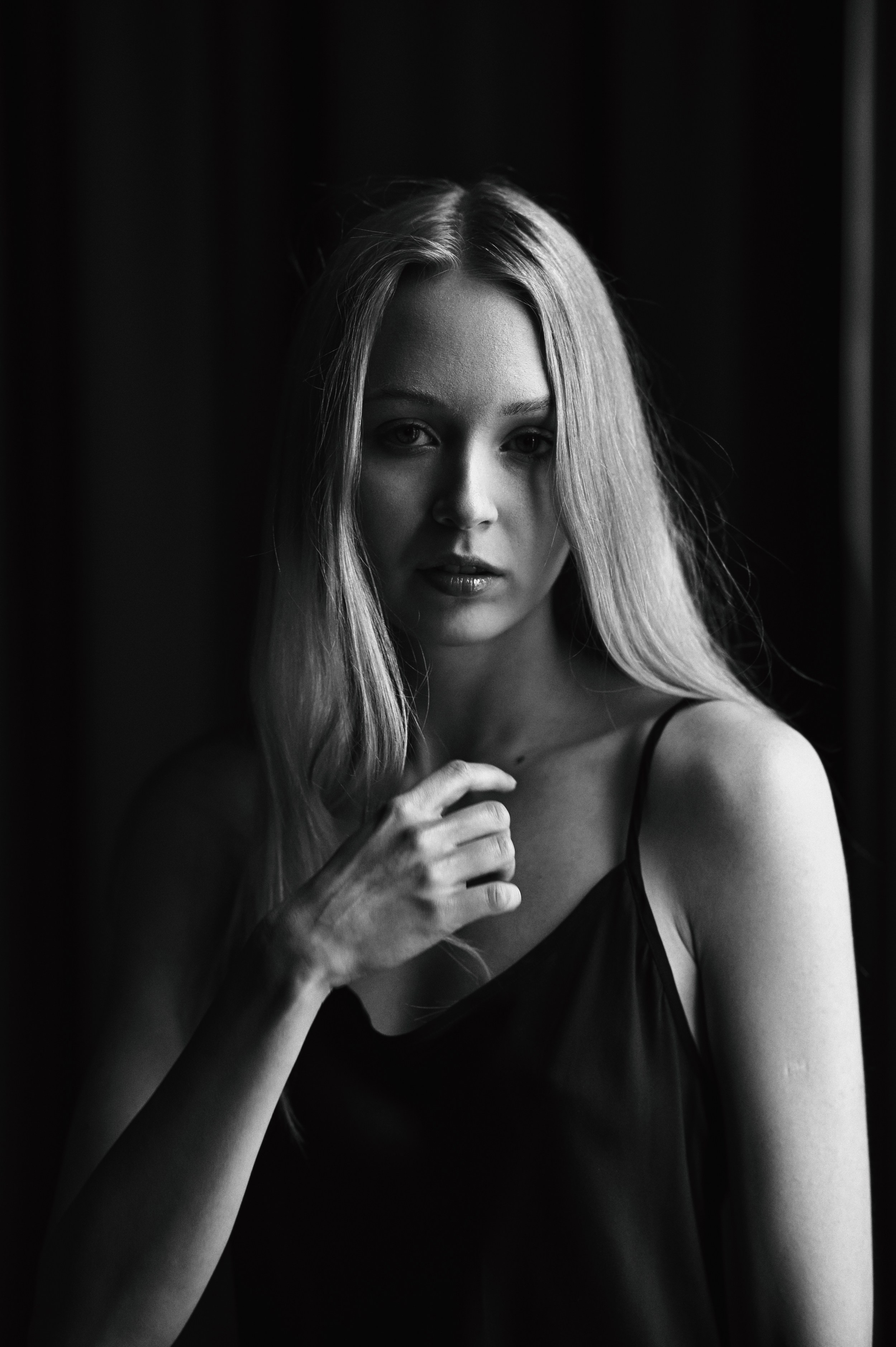 Level 1 — Monochrome boudoir