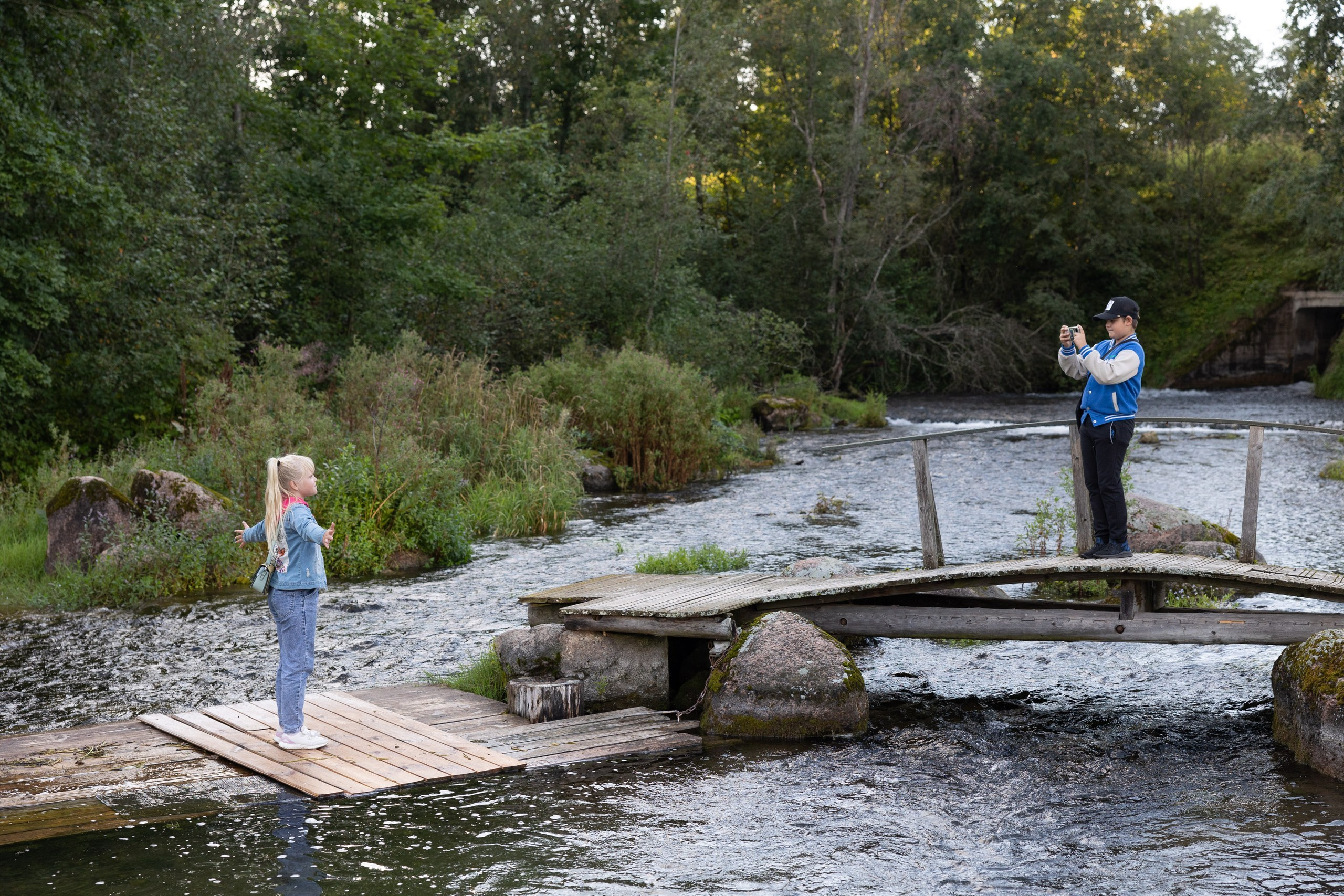 Репортажные съемки Санкт-Петербург. Ароматестирование по методу Аромакод и Нейростатус в Санкт-Петербурге