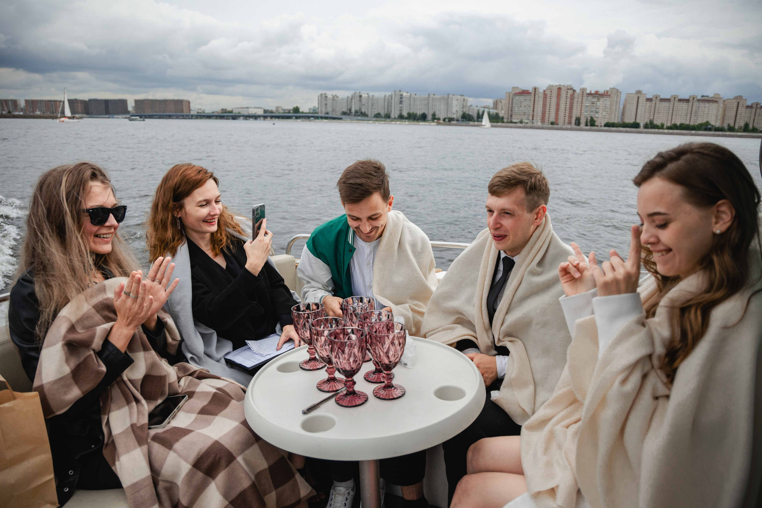 Wedding photographer Saint-Peterburg — живые свадебные фотографии. Pozdnishevkirill