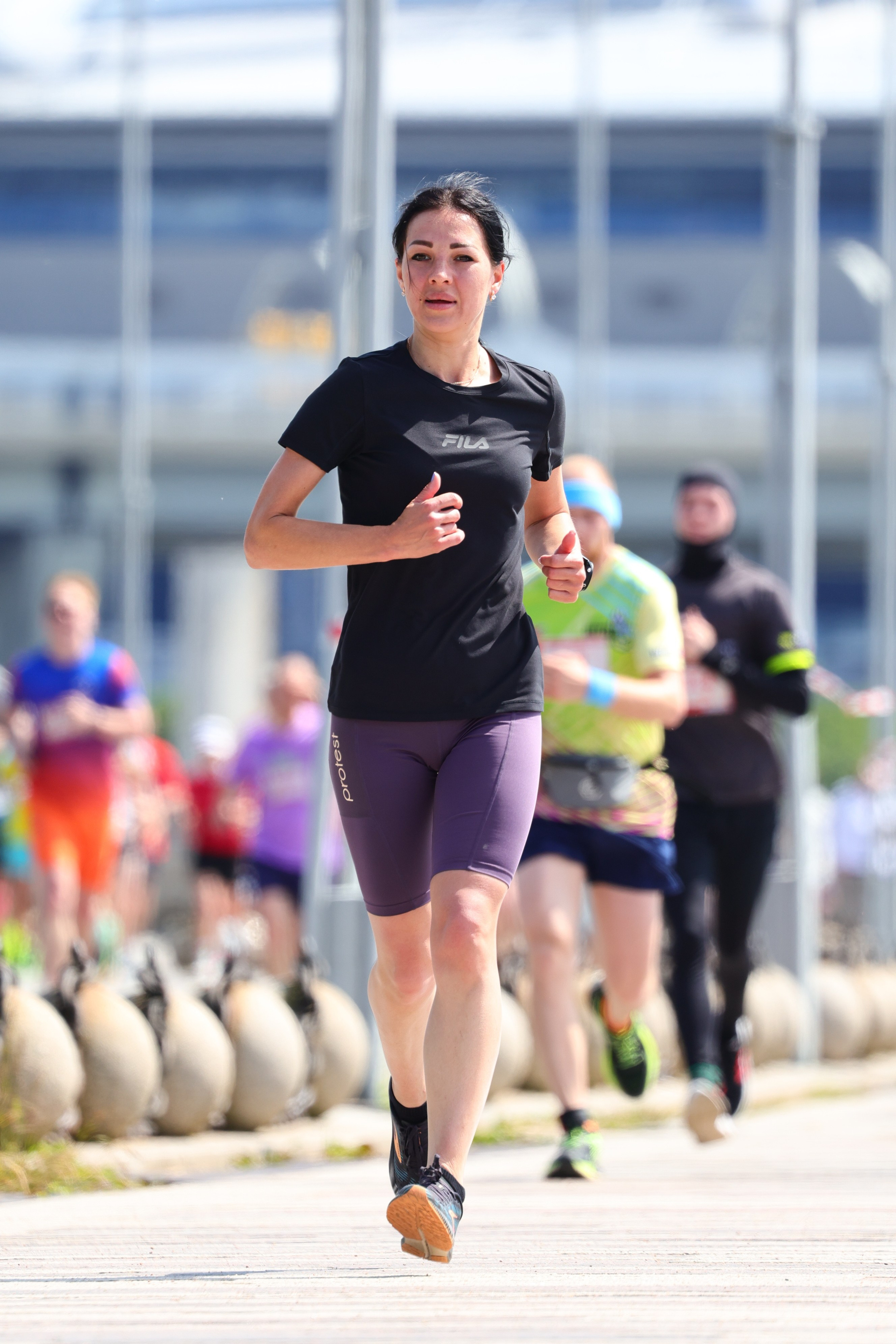 Алые паруса Грифон ран 2025. Спортивный фотограф в Санкт-Петербурге Илья Vacool