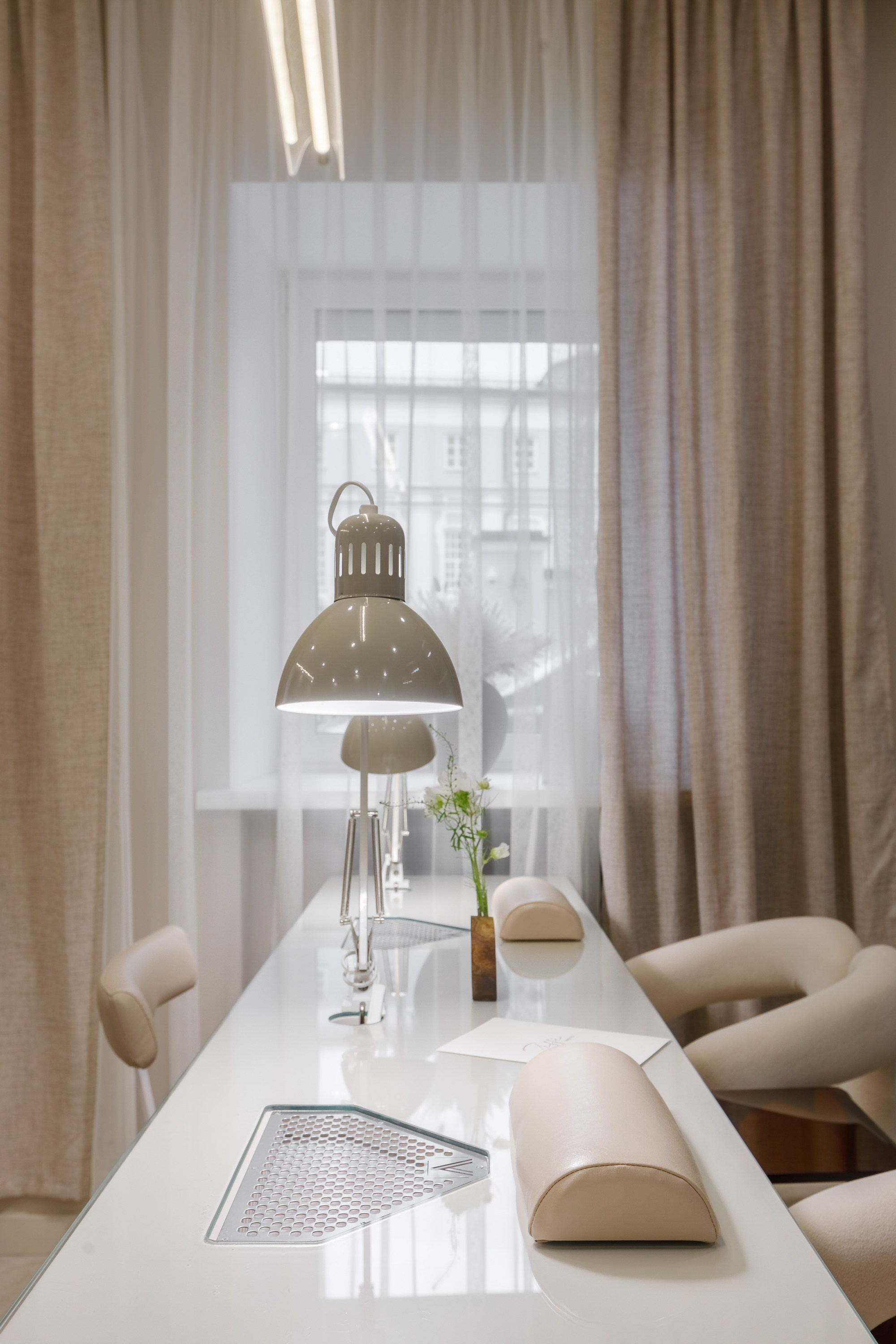 Интерьерная съемка салона красоты. Интерьерный фотограф в Москве Роман Потапов