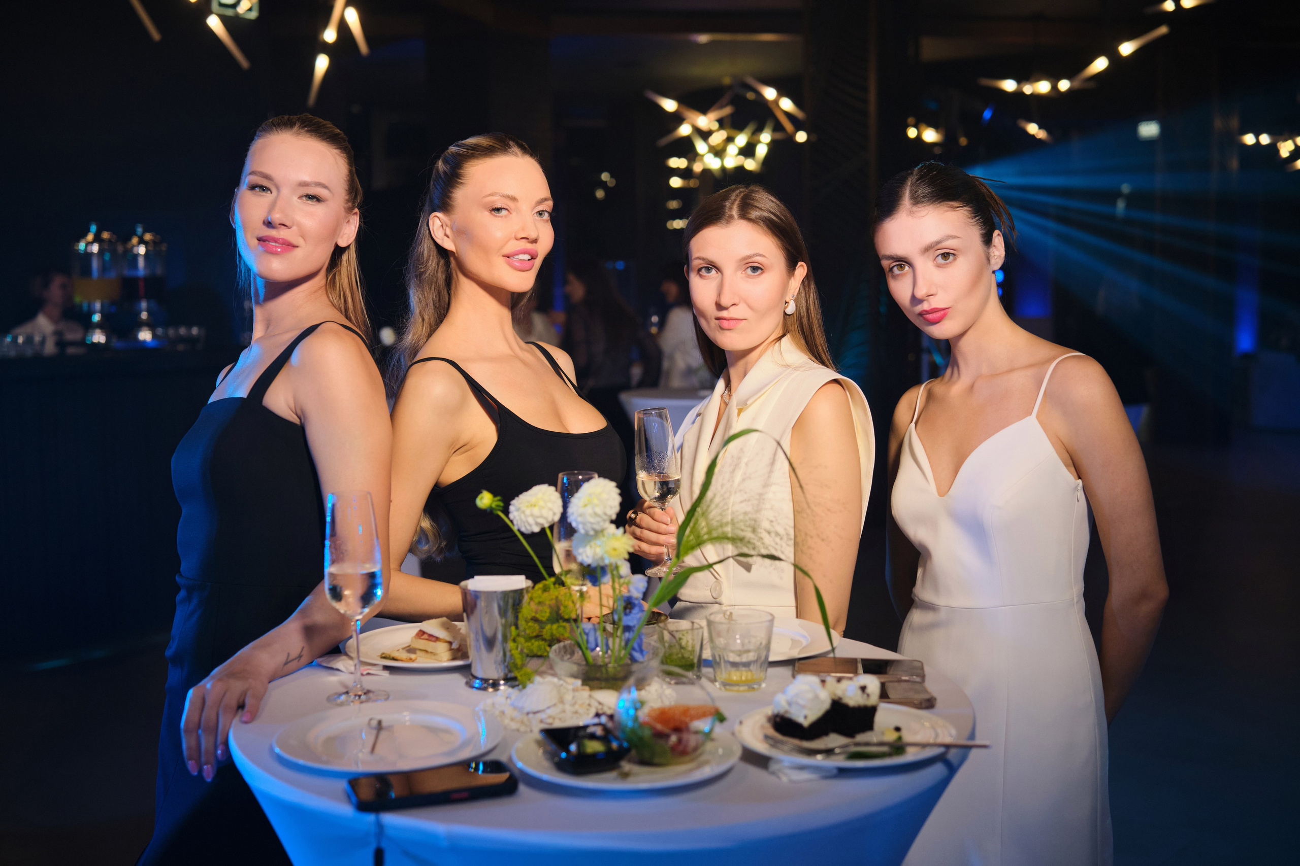 Презентация ювелирных изделий BLURE. Репортажный фотограф Дмитрий Литвинский. Минск, Беларусь, мир