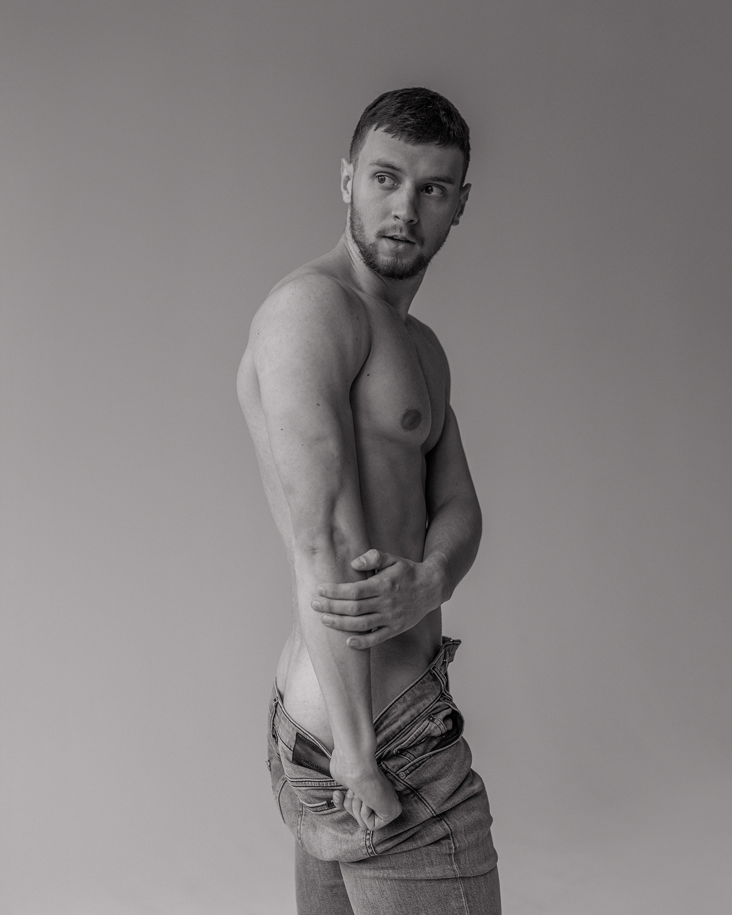 Nikolay. Игорь Березин — фотограф в Москве. Мужские портреты и коммерческая съёмка