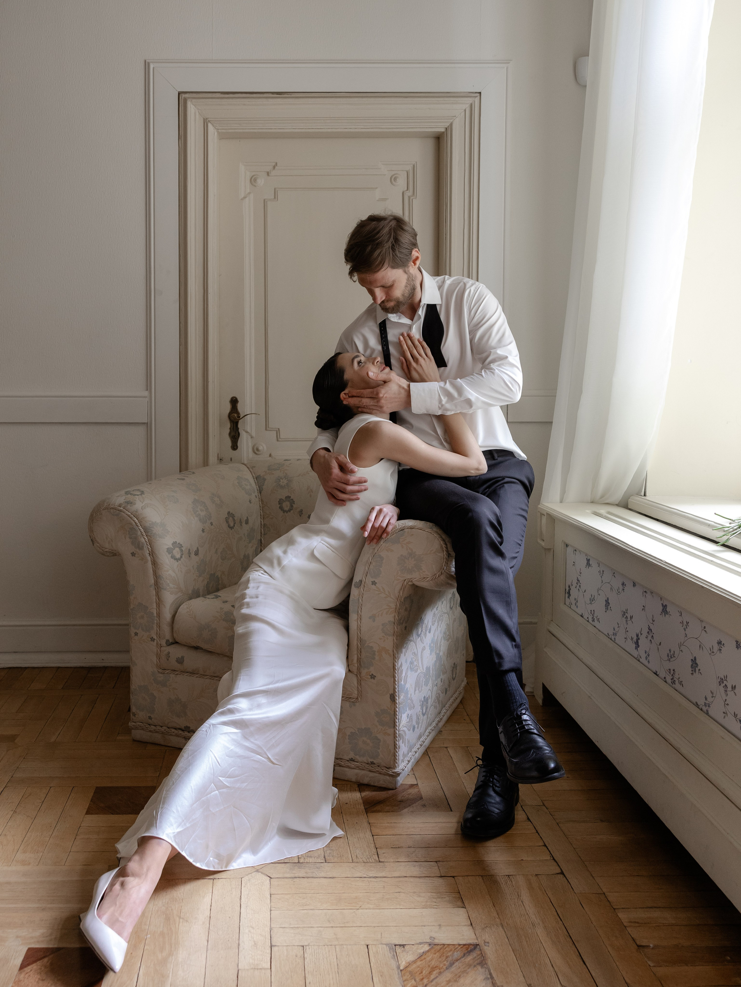 Роспись в усадьбе Муравьевых-Апостолов. Свадебный фотограф в Москве Топтыгин Иван