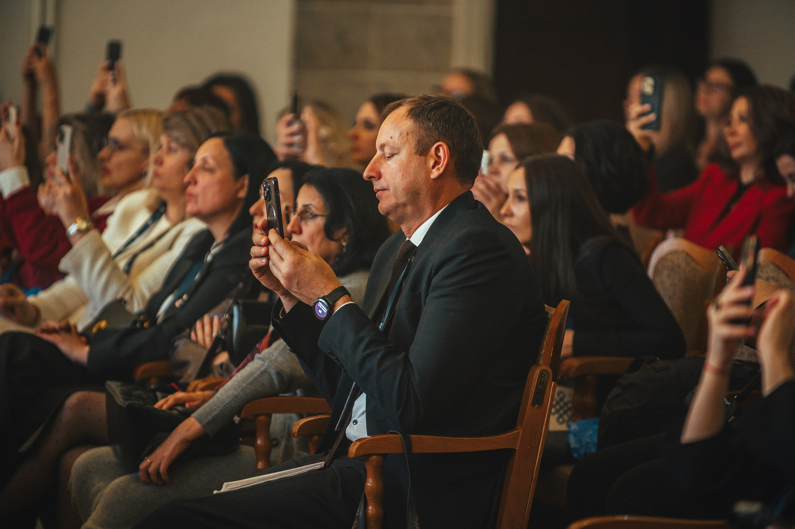2025 «международный женский бизнес форум» Дух Байкала. Свадебная и концептуальная фотография в городе Улан-Удэ