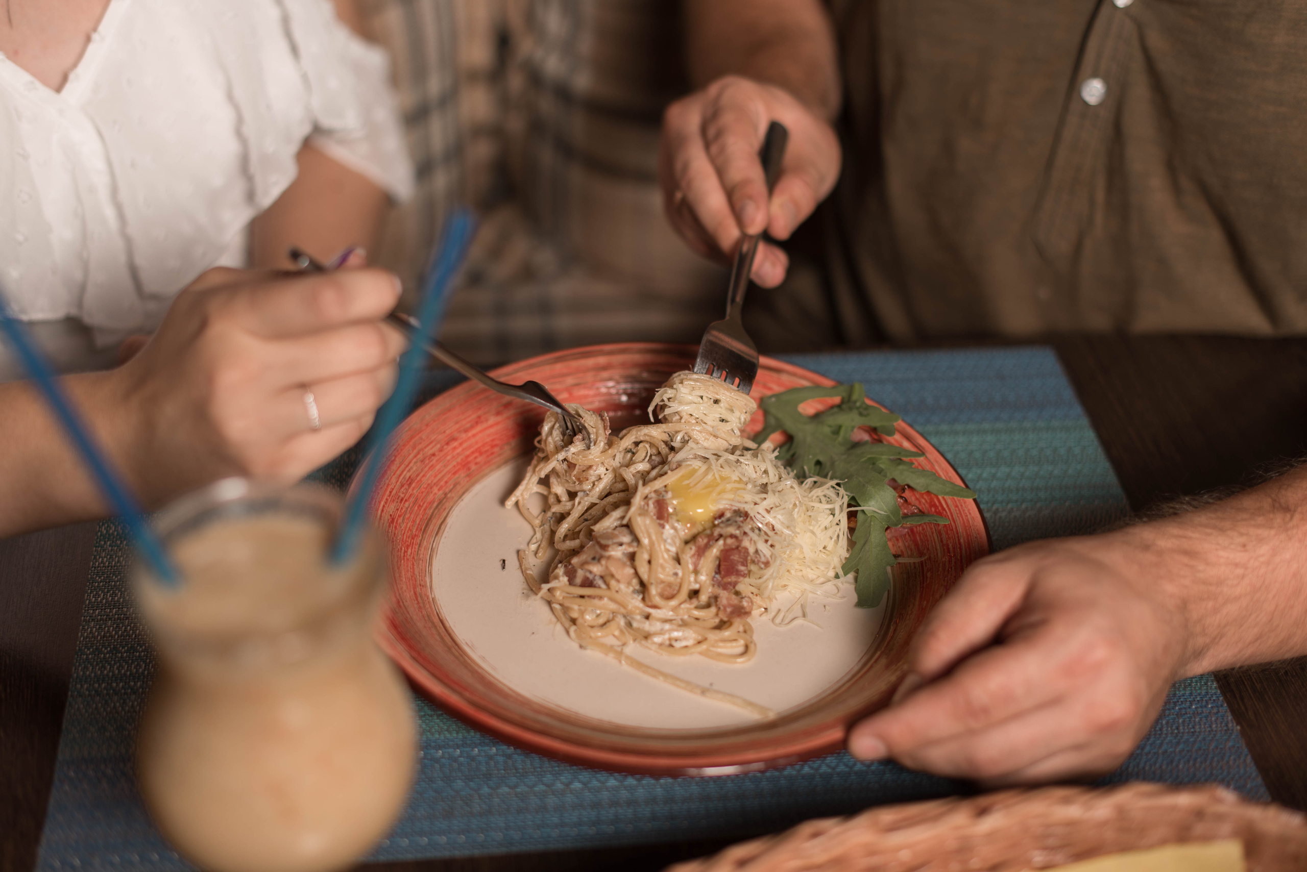 Aleksandr & Anastasia. Доброго времени суток! Меня зовут Куличкова Юлия — я фотограф Ваших эм