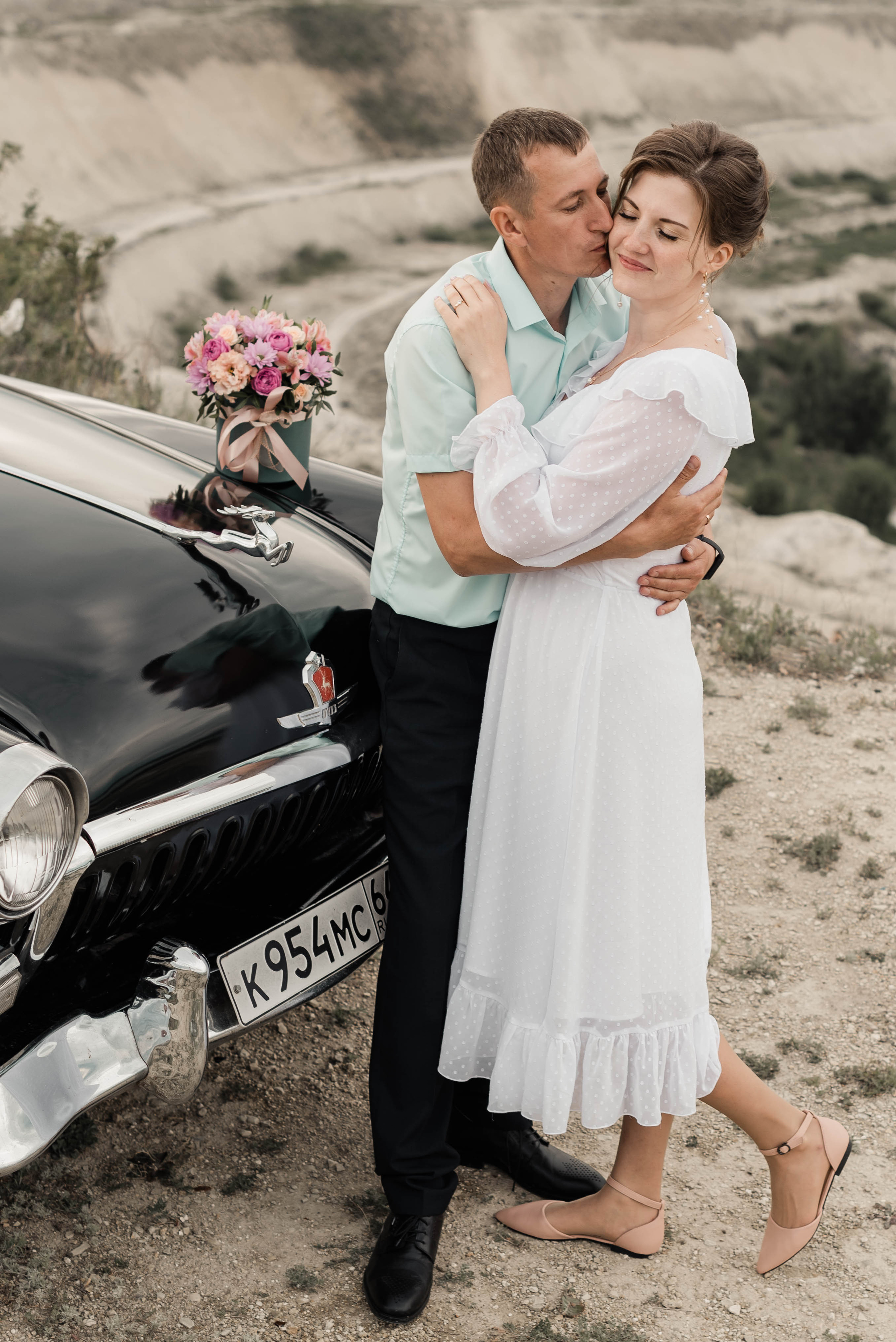 Sergey & Elena. Доброго времени суток! Меня зовут Куличкова Юлия — я фотограф Ваших эм