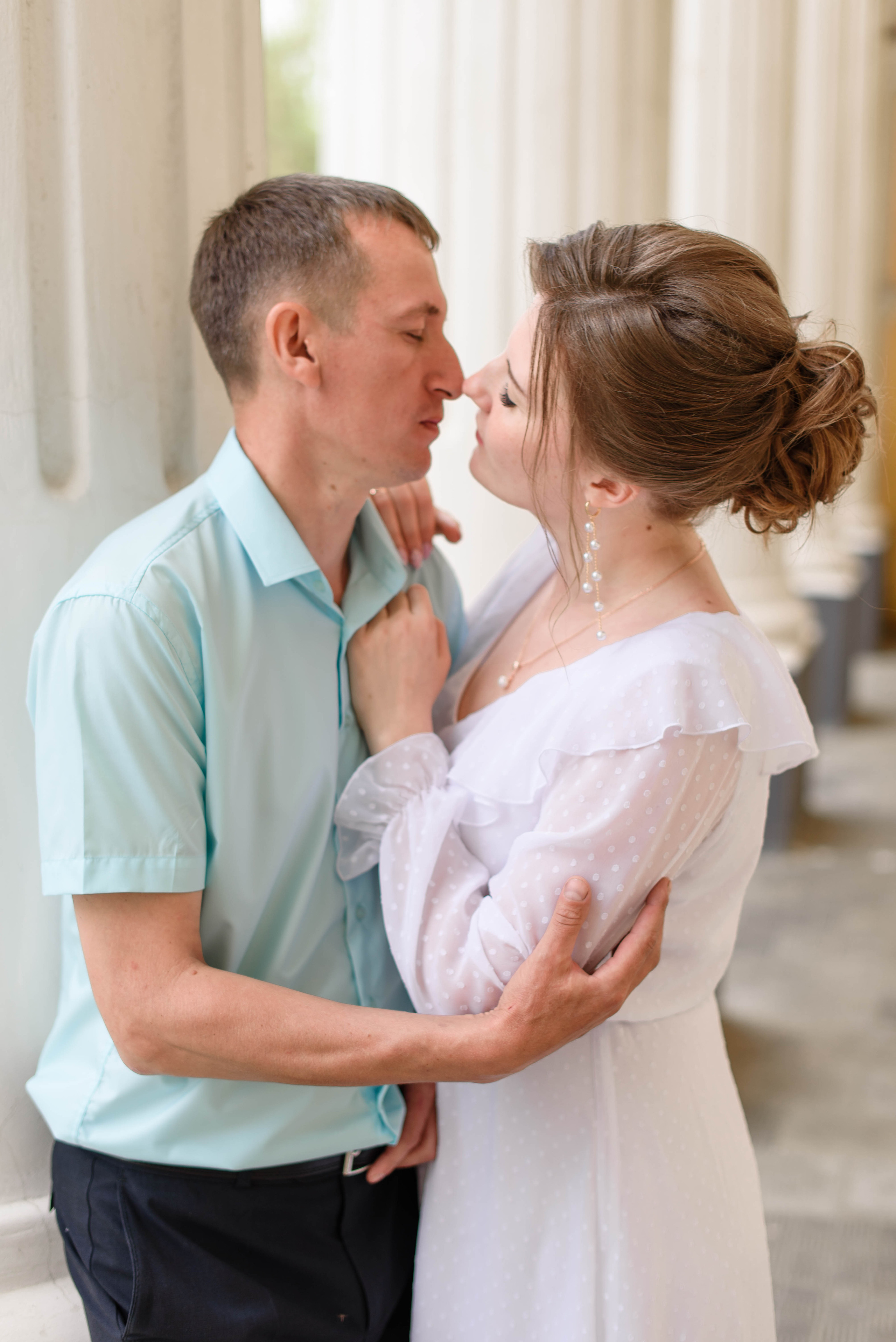 Sergey & Elena. Доброго времени суток! Меня зовут Куличкова Юлия — я фотограф Ваших эм