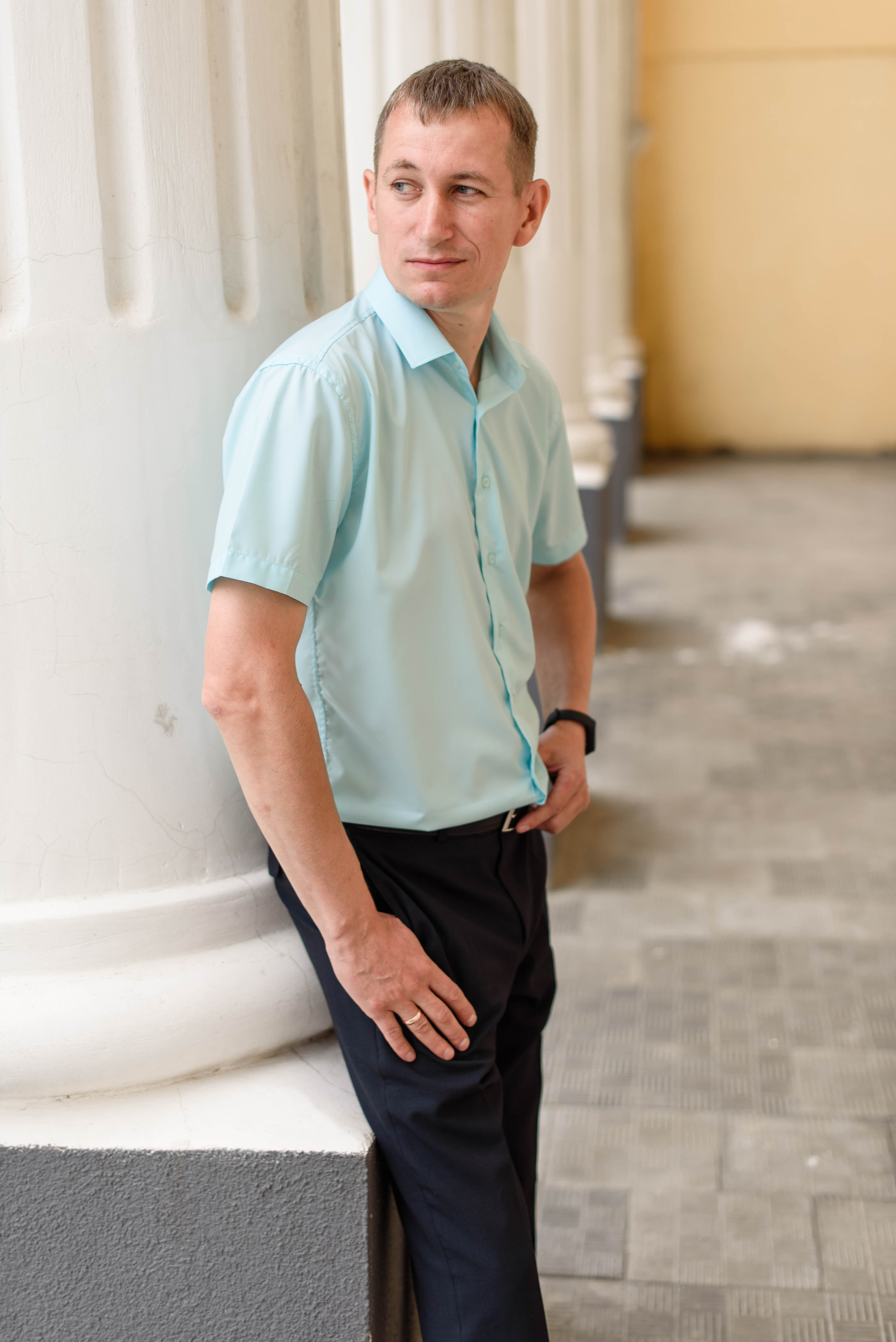 Sergey & Elena. Доброго времени суток! Меня зовут Куличкова Юлия — я фотограф Ваших эм