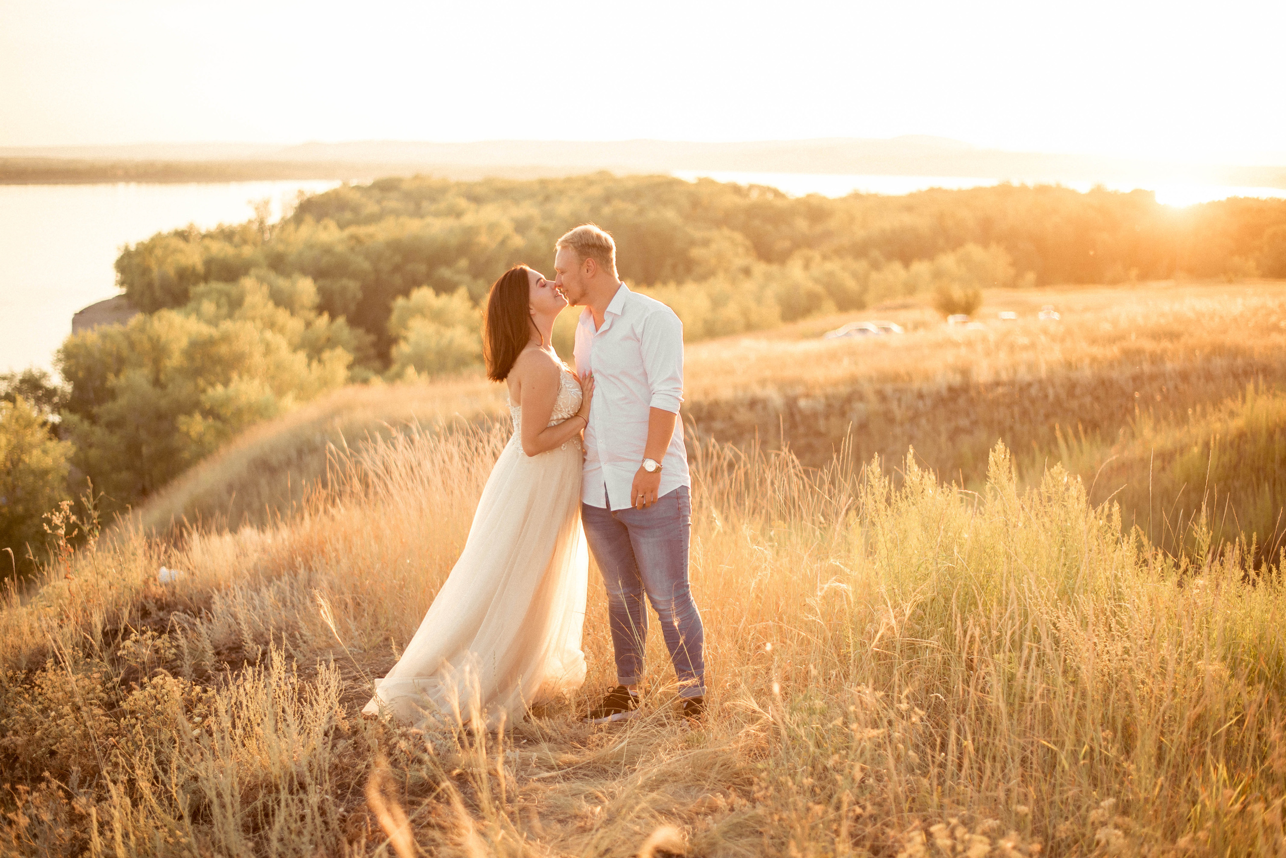 Aleksandr & Mariya. Доброго времени суток! Меня зовут Куличкова Юлия — я фотограф Ваших эм