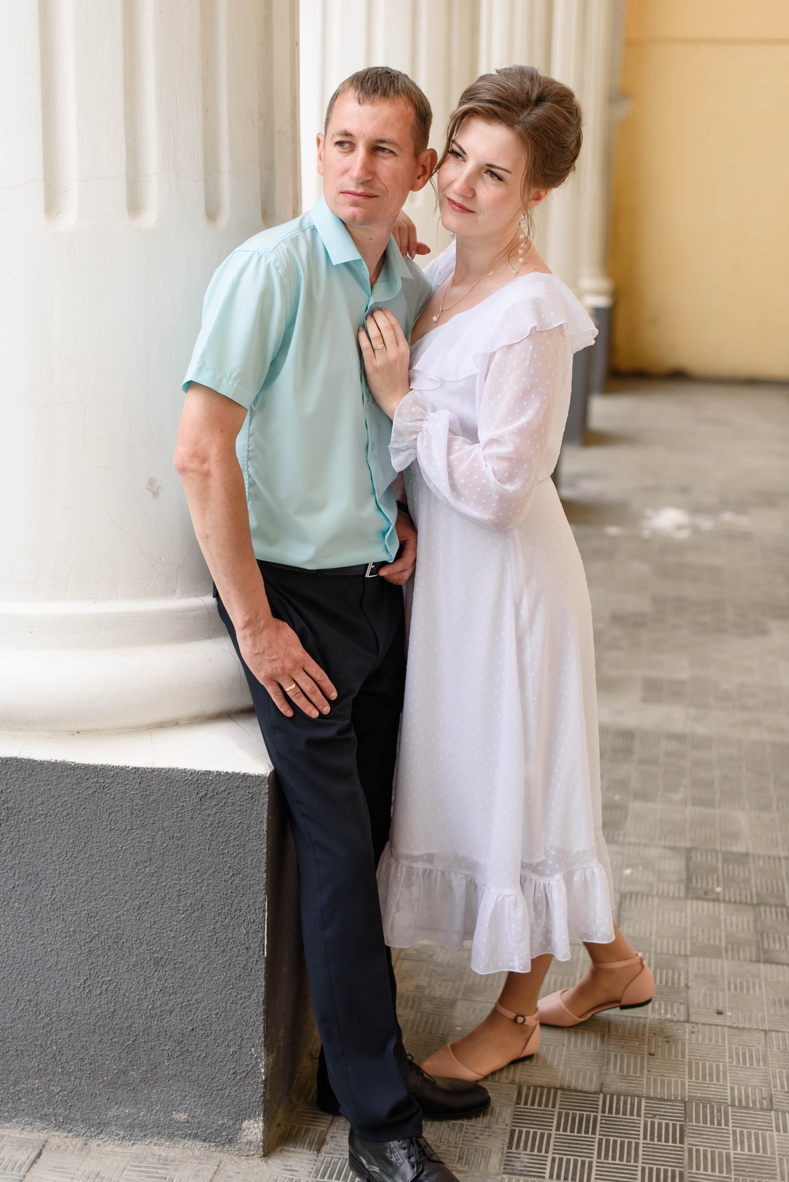 Sergey & Elena. Доброго времени суток! Меня зовут Куличкова Юлия — я фотограф Ваших эм