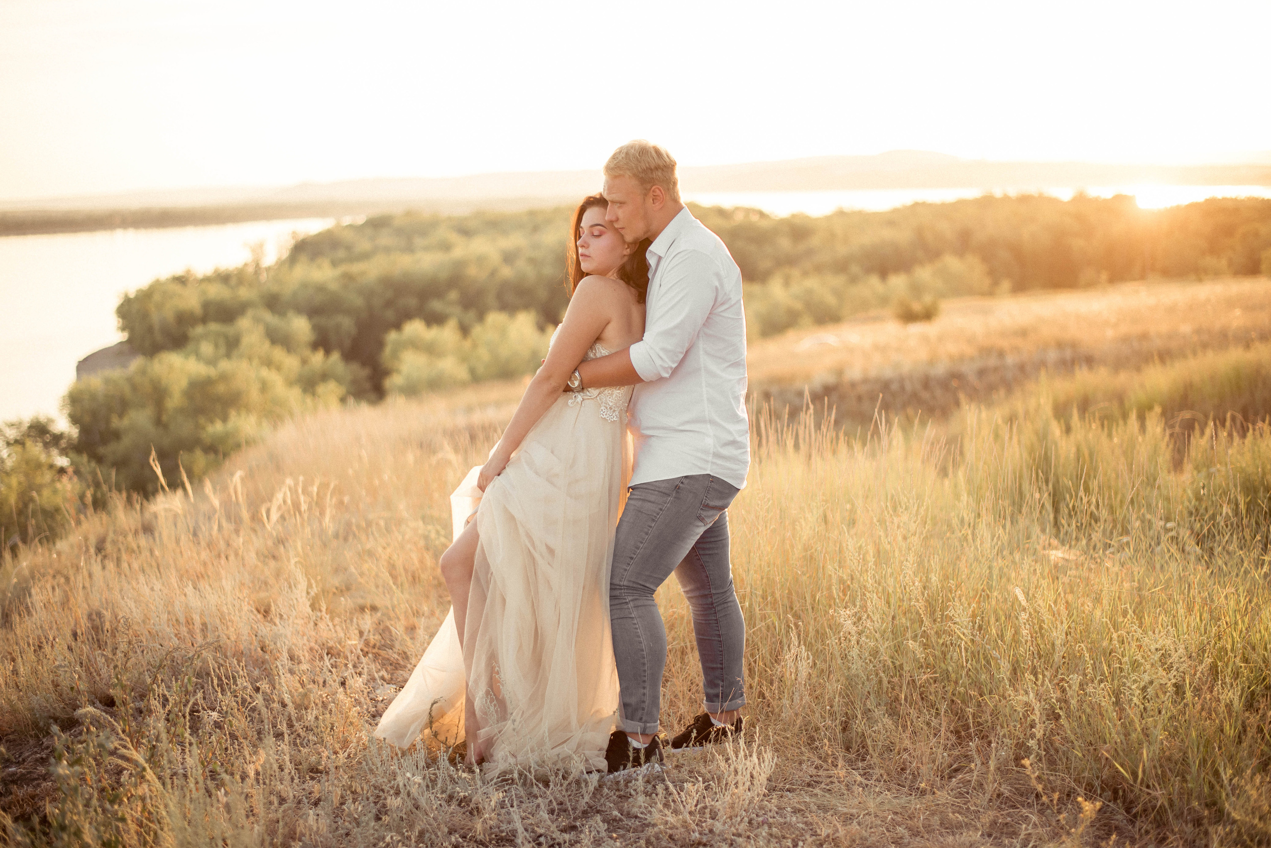 Aleksandr & Mariya. Доброго времени суток! Меня зовут Куличкова Юлия — я фотограф Ваших эм
