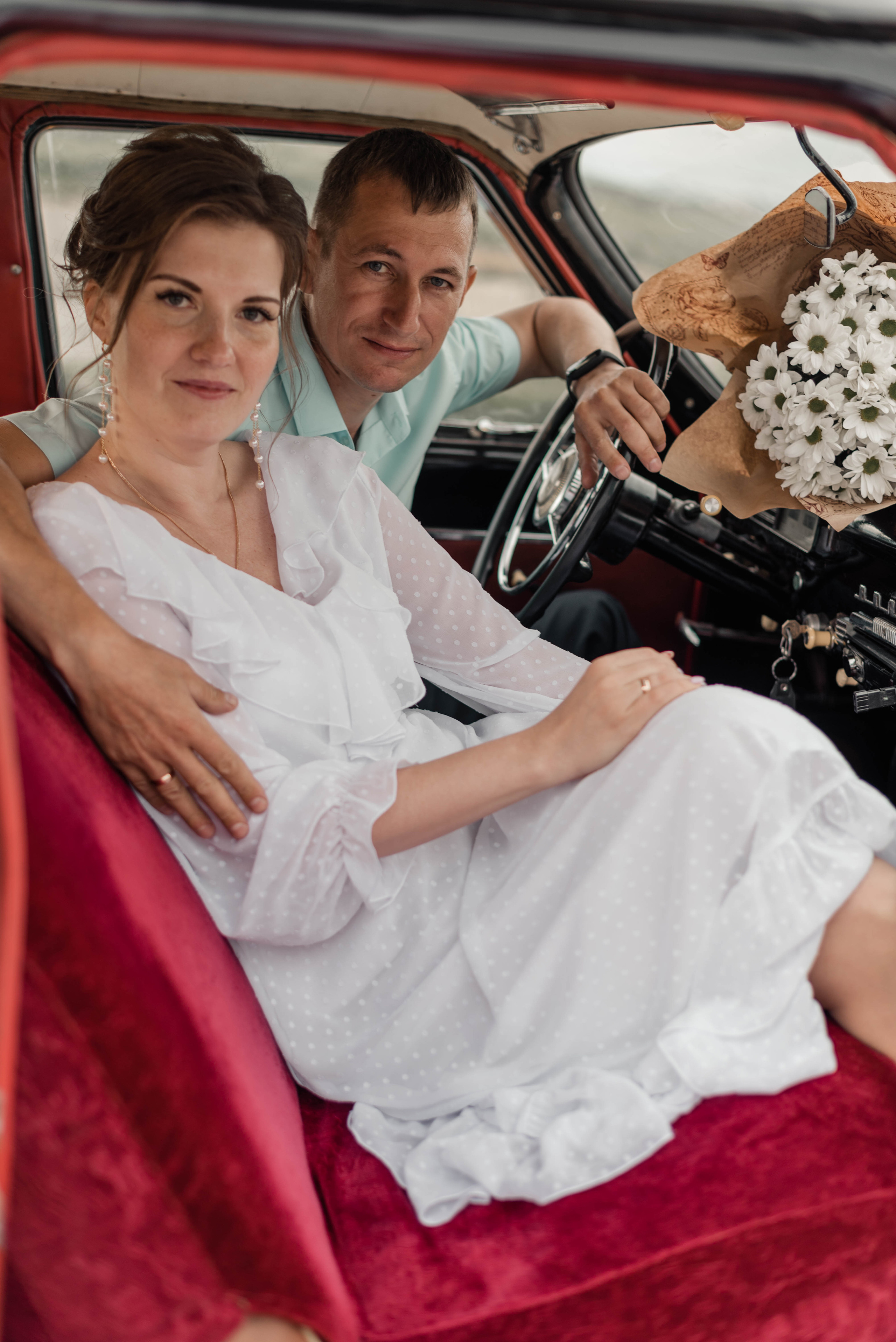 Sergey & Elena. Доброго времени суток! Меня зовут Куличкова Юлия — я фотограф Ваших эм