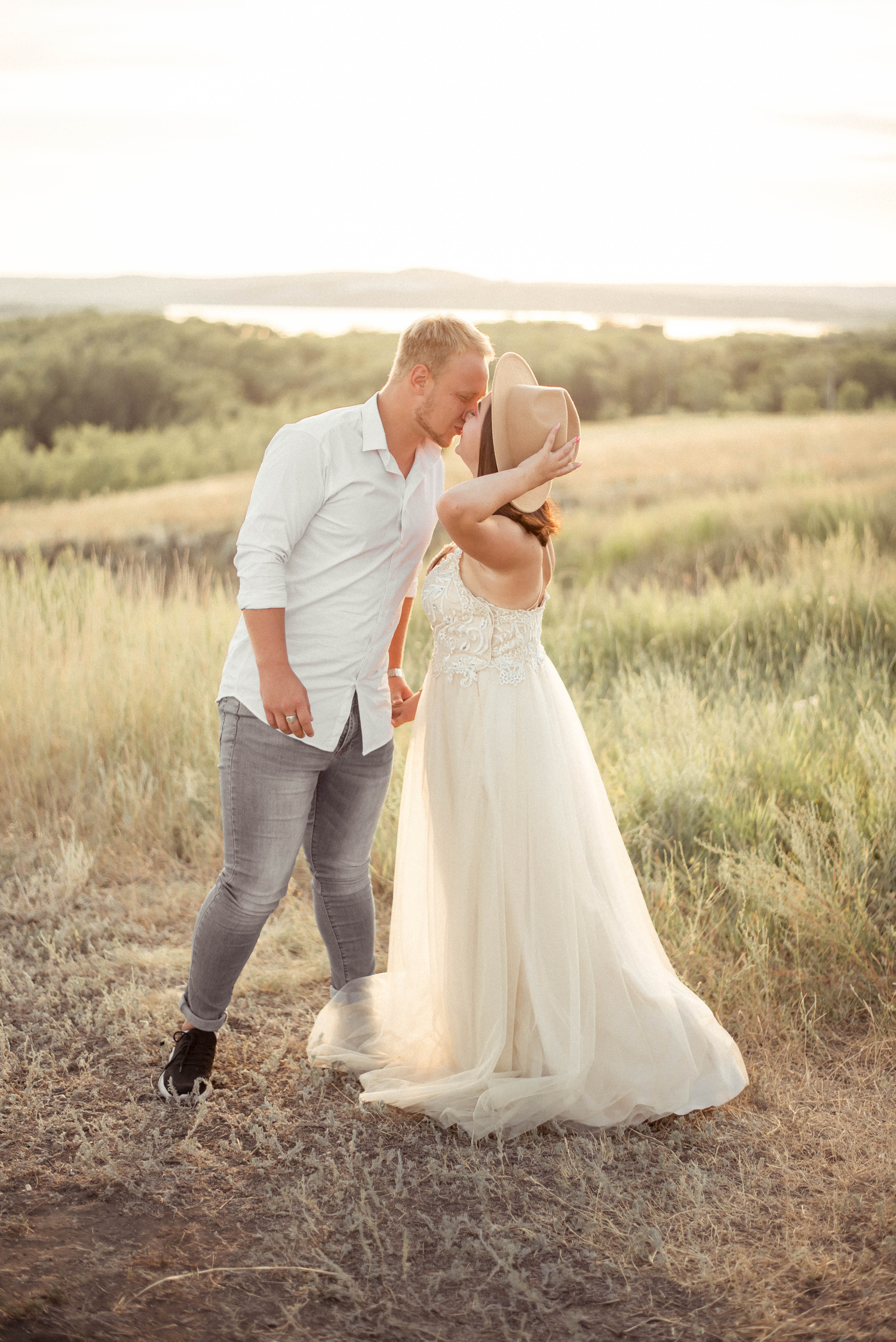 Aleksandr & Mariya. Доброго времени суток! Меня зовут Куличкова Юлия — я фотограф Ваших эм