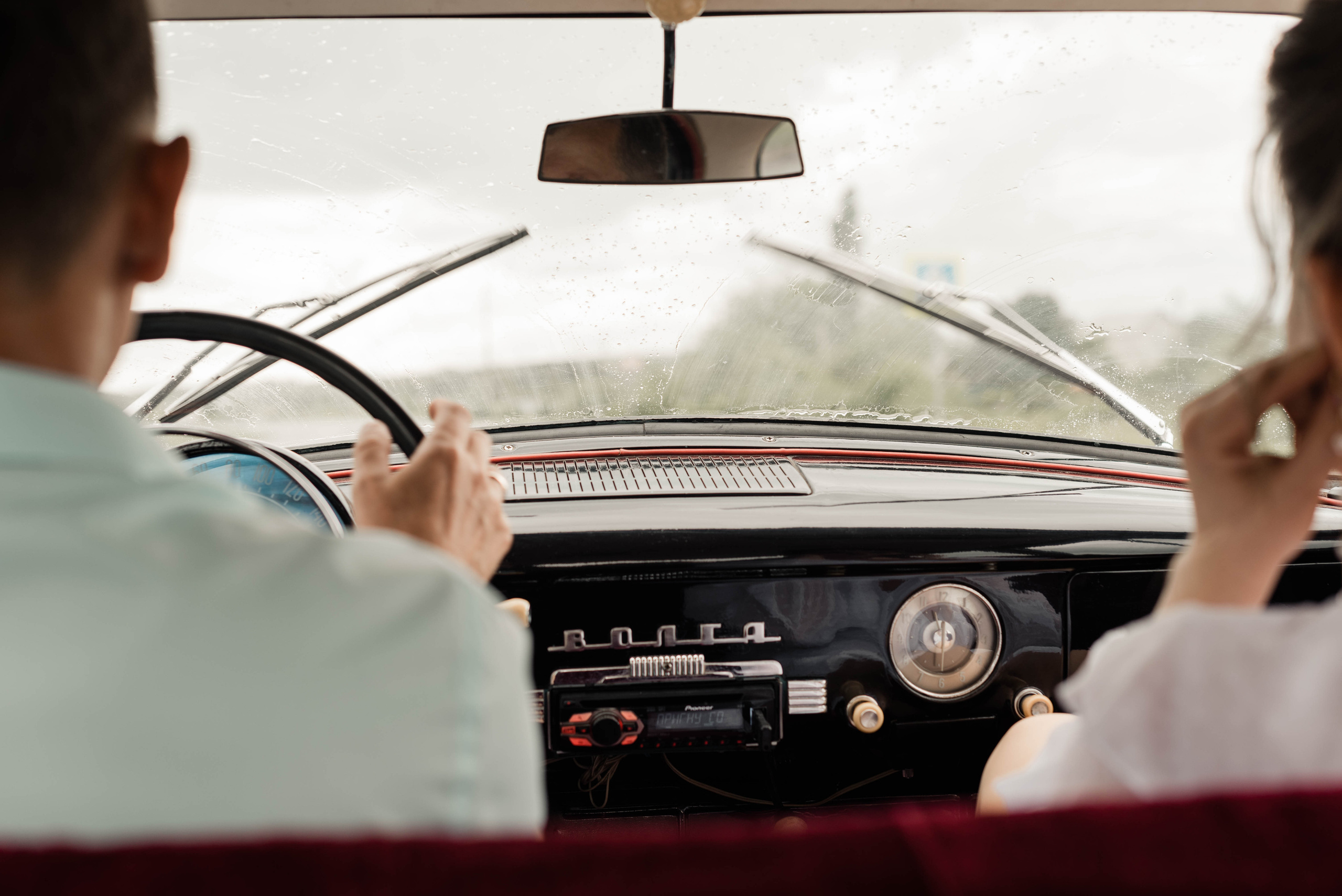 Sergey & Elena. Доброго времени суток! Меня зовут Куличкова Юлия — я фотограф Ваших эм
