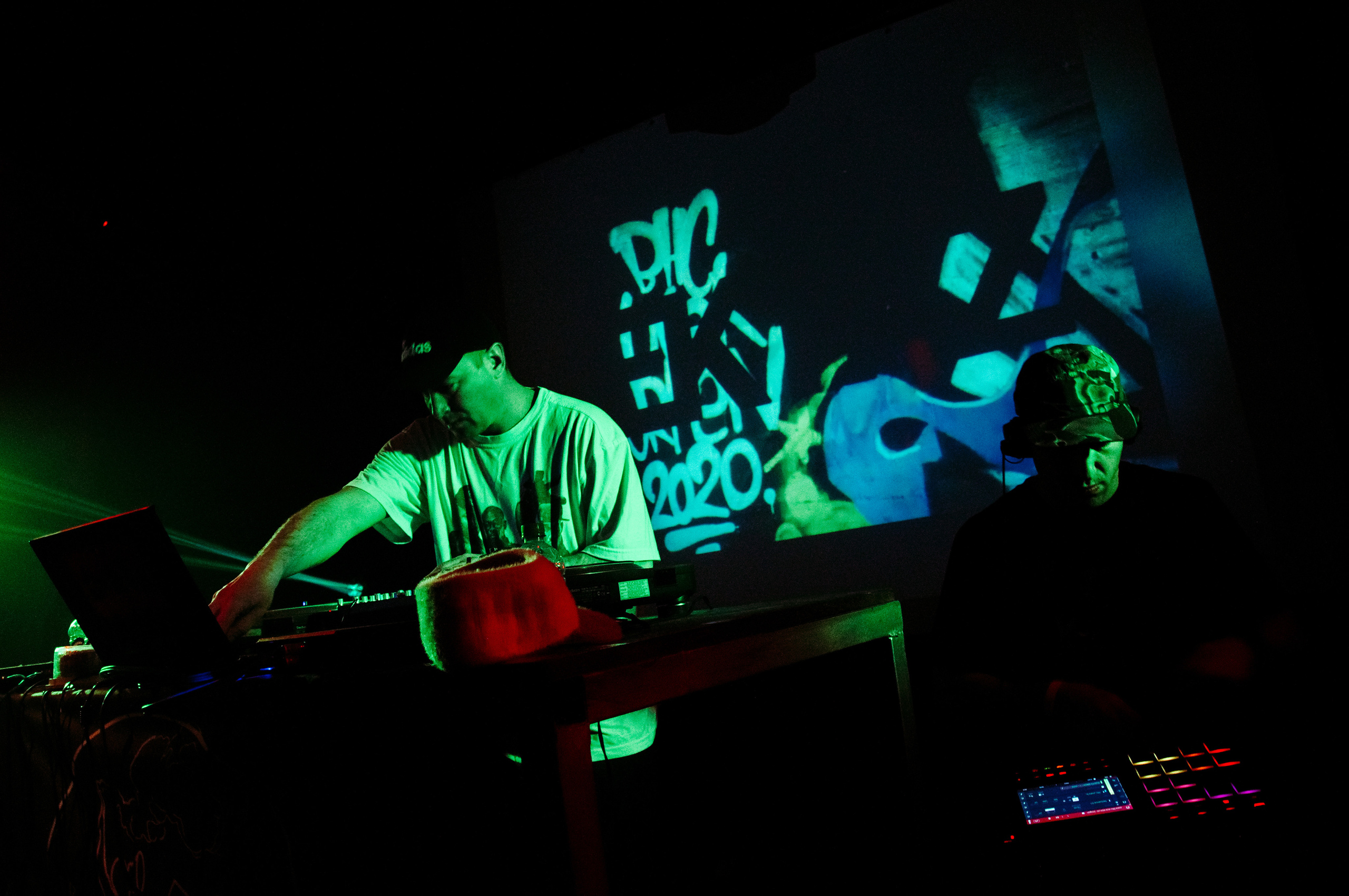 Рэп4. Репортажный фотограф в Симферополе Зареев Иван