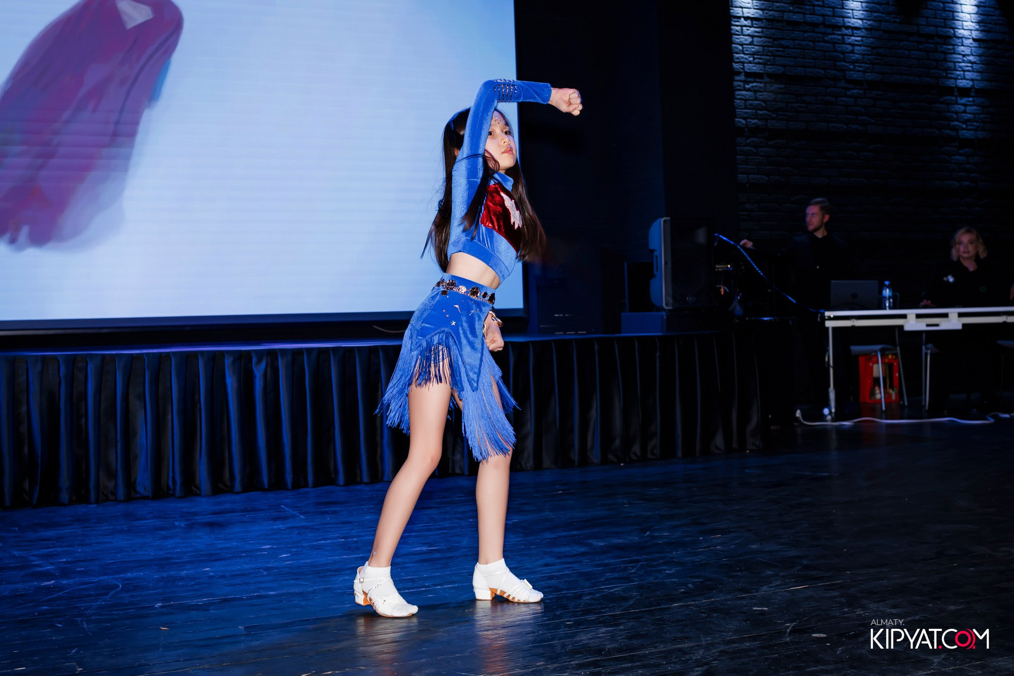 НОВОГОДНИЙ КОНЦЕРТ ШКОЛЫ ТАНЦА TOP DANCE. КИПЯТКОМ АЛМАТЫ! Фотосъемка мероприятий в Алматы