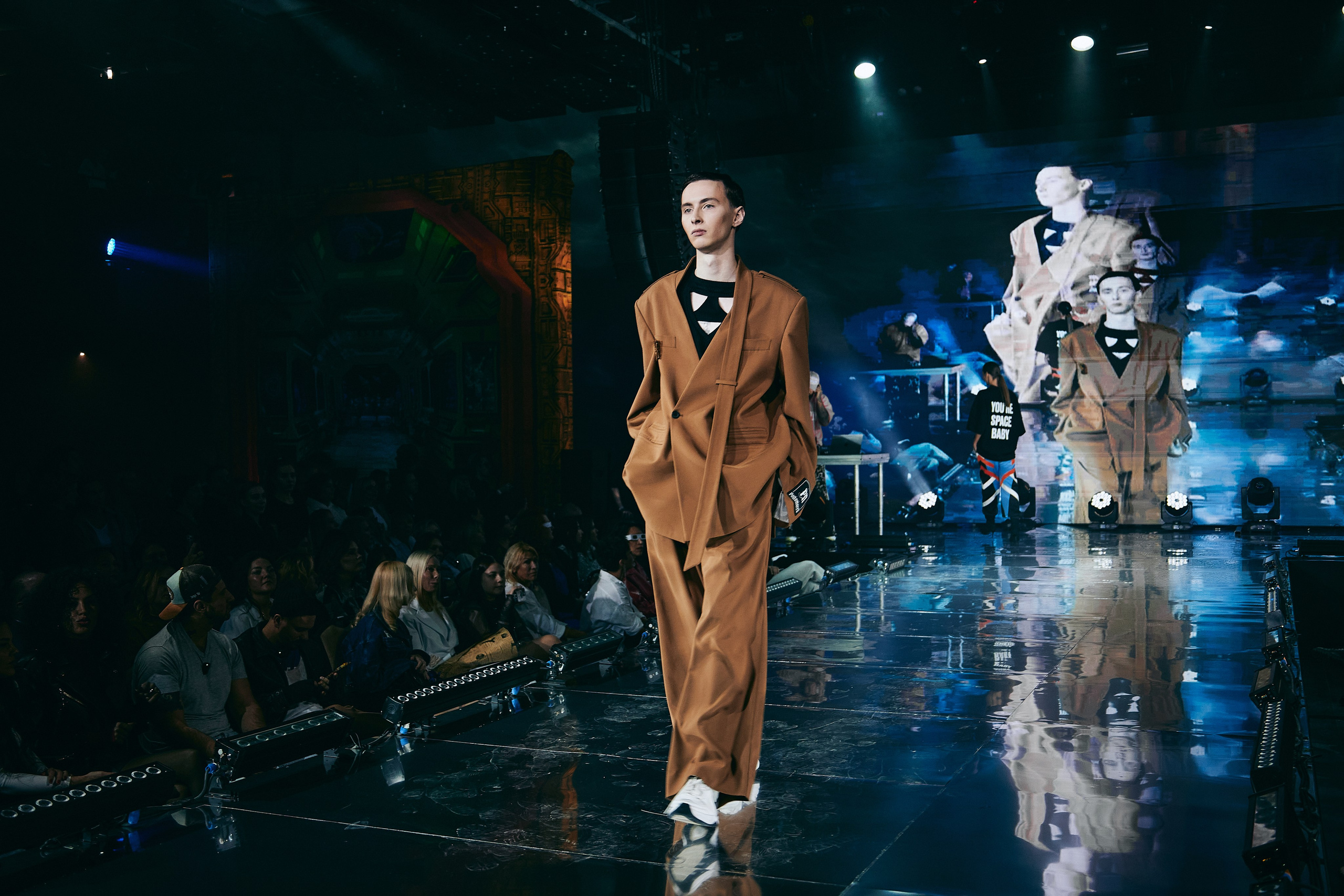 NEW ERA DESIGNER ANDREY PONOMAREV